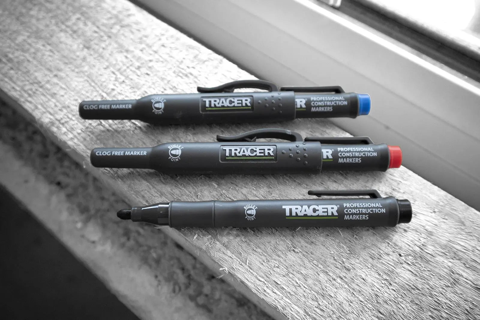 TRACER Clog Free Permanent Marker Kit 3 Piece Pack (Black Blue Red) comes with Site Holsters 