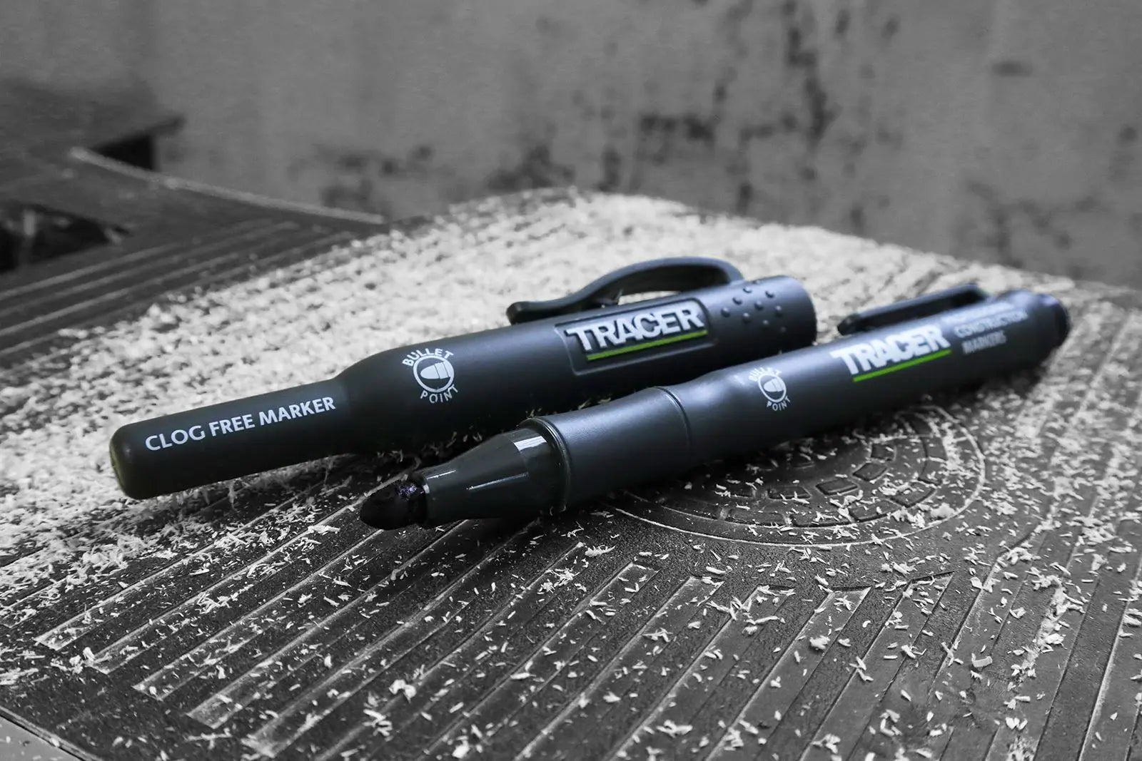 TRACER Clog Free Permanent Marker Kit 3 Piece Pack (Black Blue Red) comes with Site Holsters 