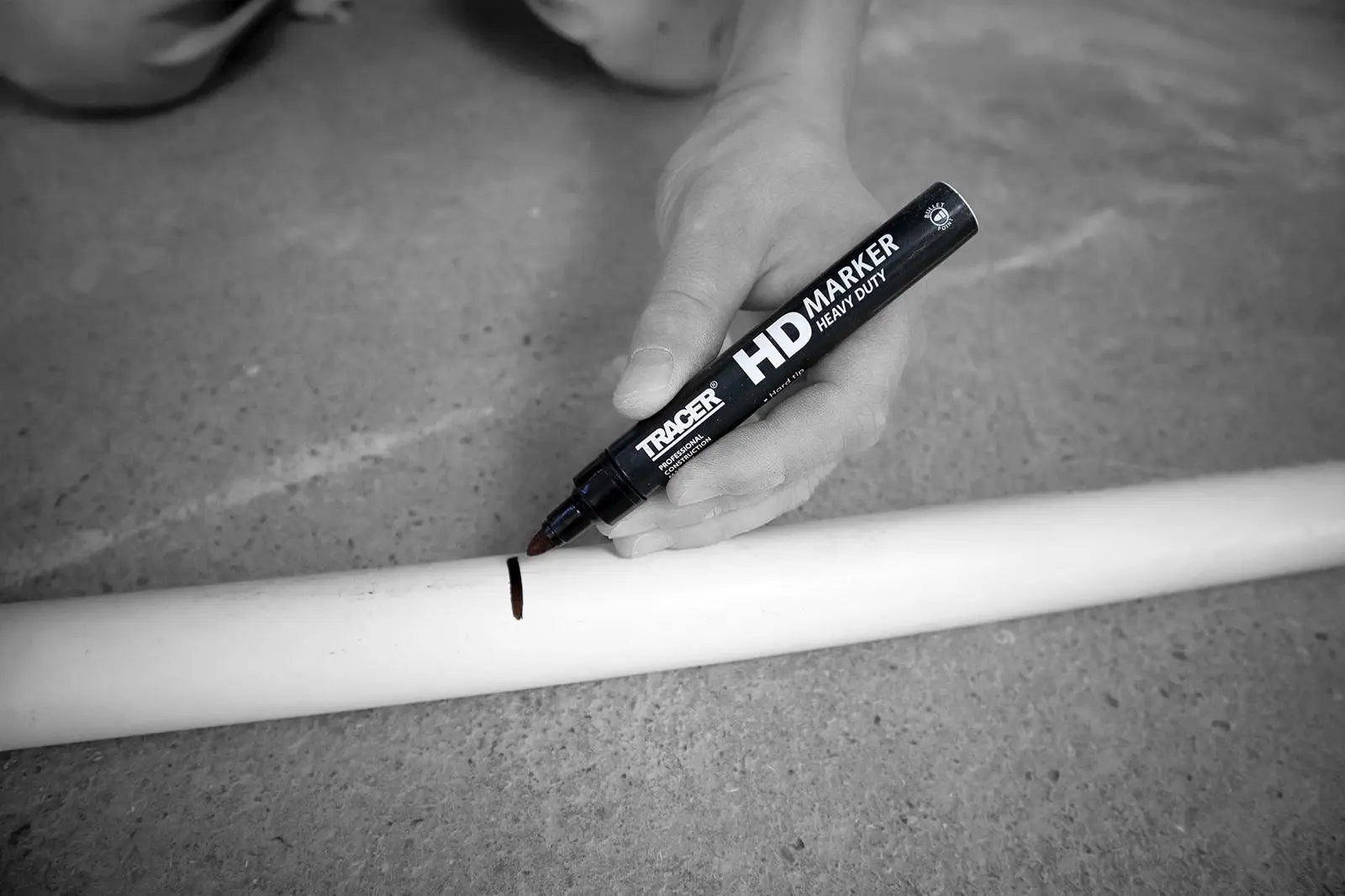 TRACER Heavy Duty Permanent Marker Pen Black 1-3mm Bullet Point 