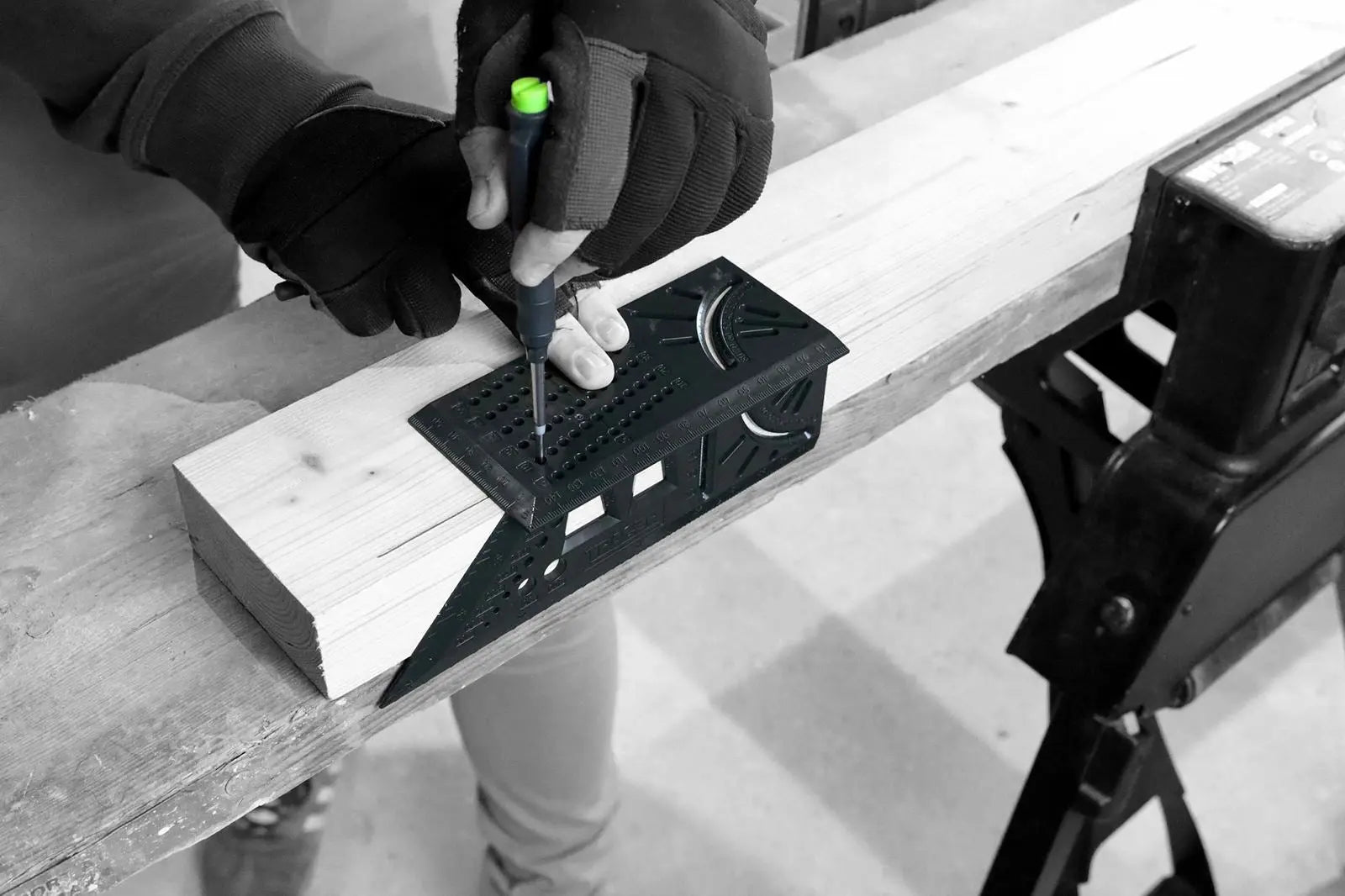 TRACER Pro Mitre Angle Tool 