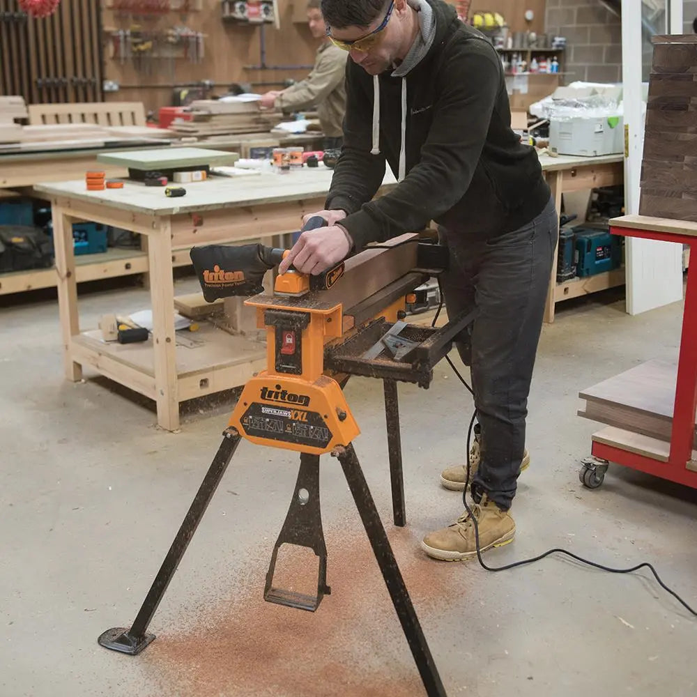 Triton 450W Mini Planer 60mm TMNPL 516283  White Rose Tools