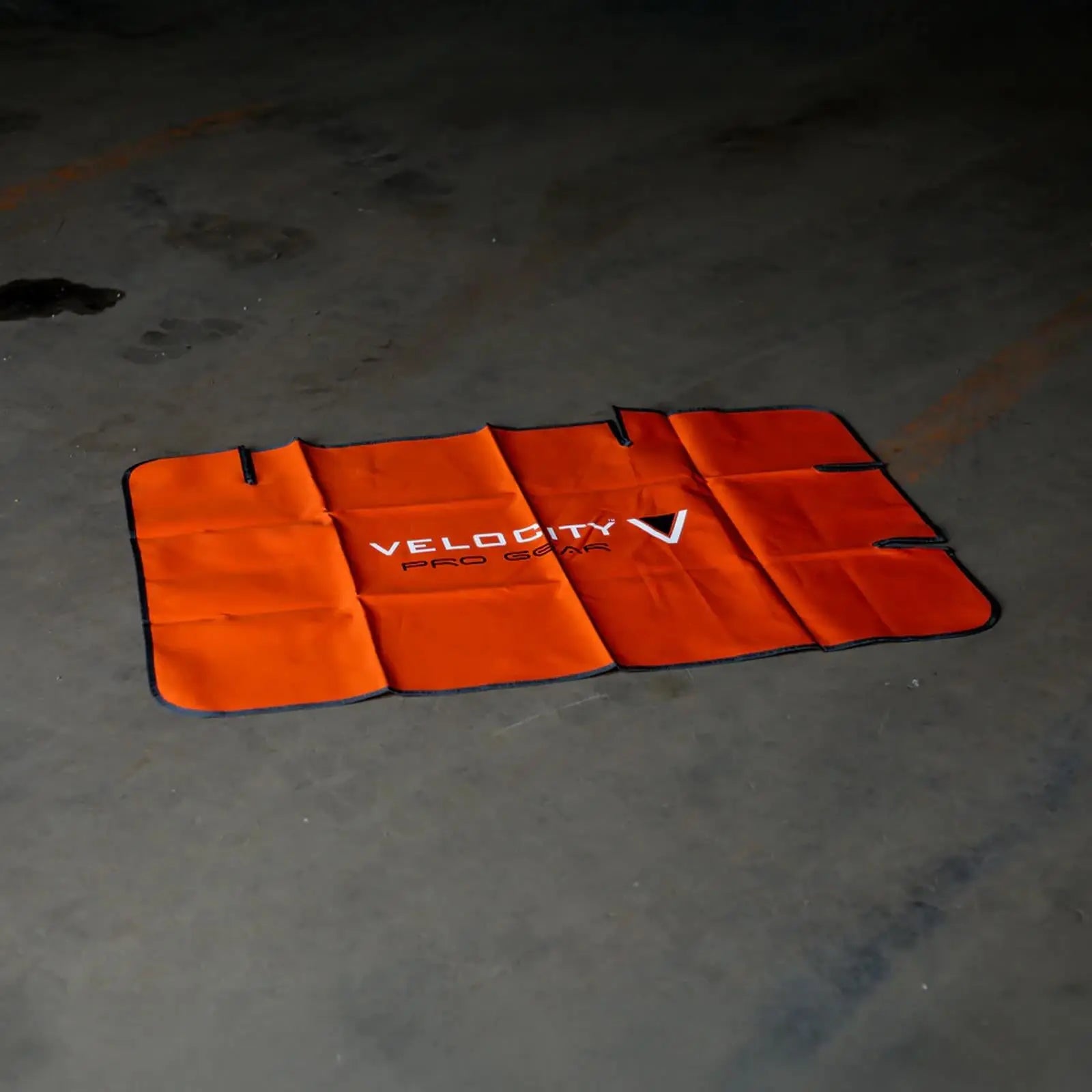 Velocity 1.2m Work Mat Waterproof 1200 x 730mm VR-0105  White Rose Tools