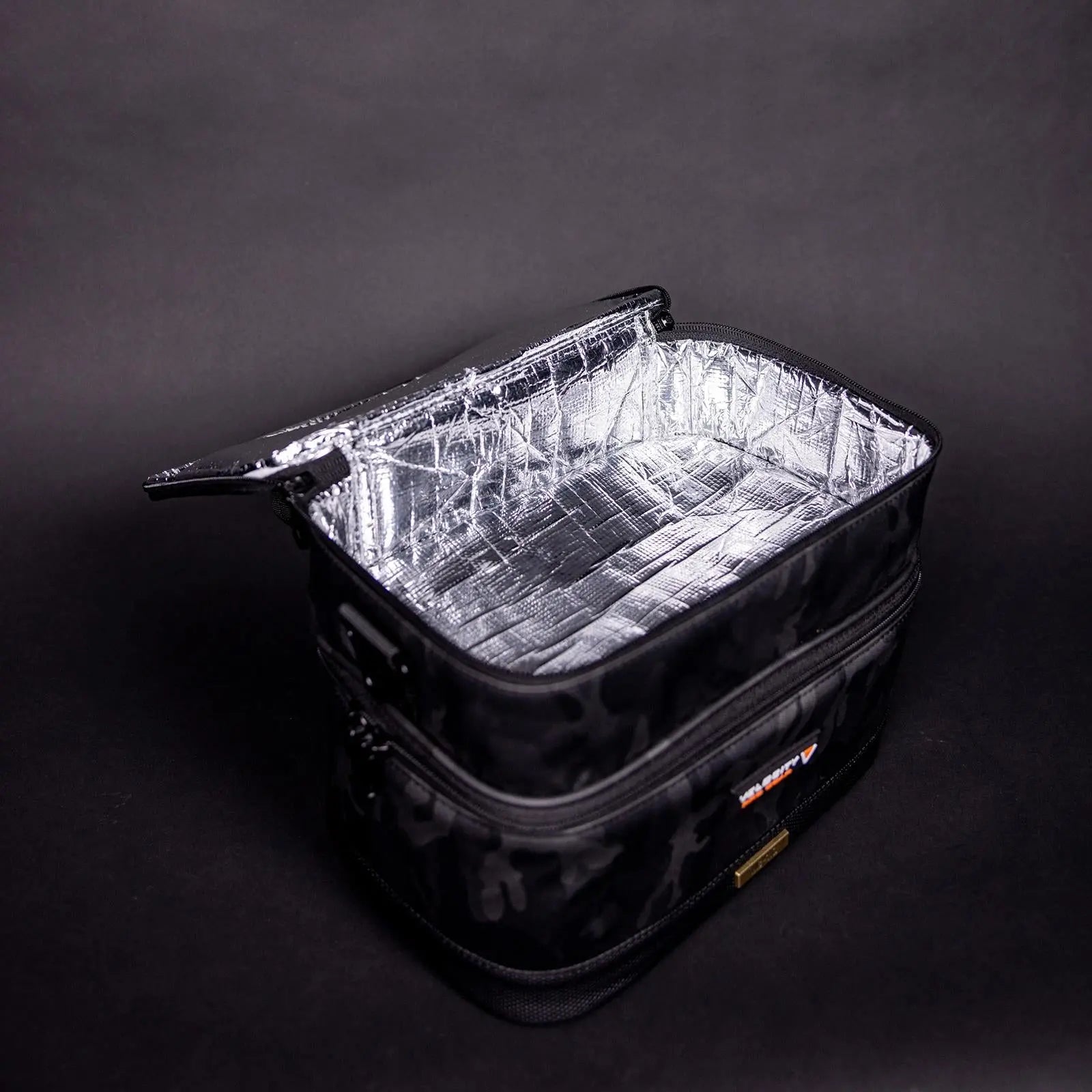 Velocity Lunch Bag and Bottle VR-2512  White Rose Tools
