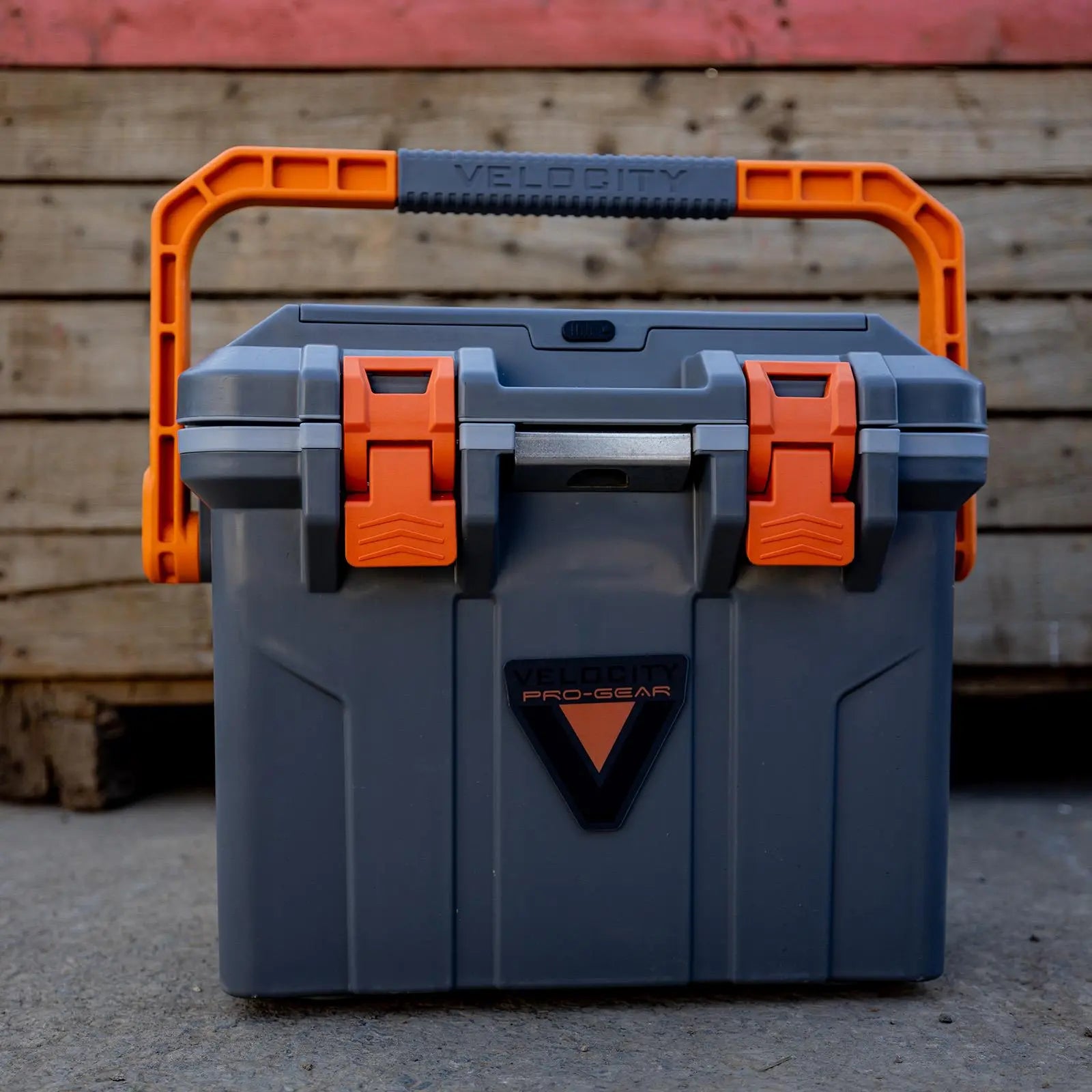 Velocity Progear Cooler Cool Box VR-110  White Rose Tools