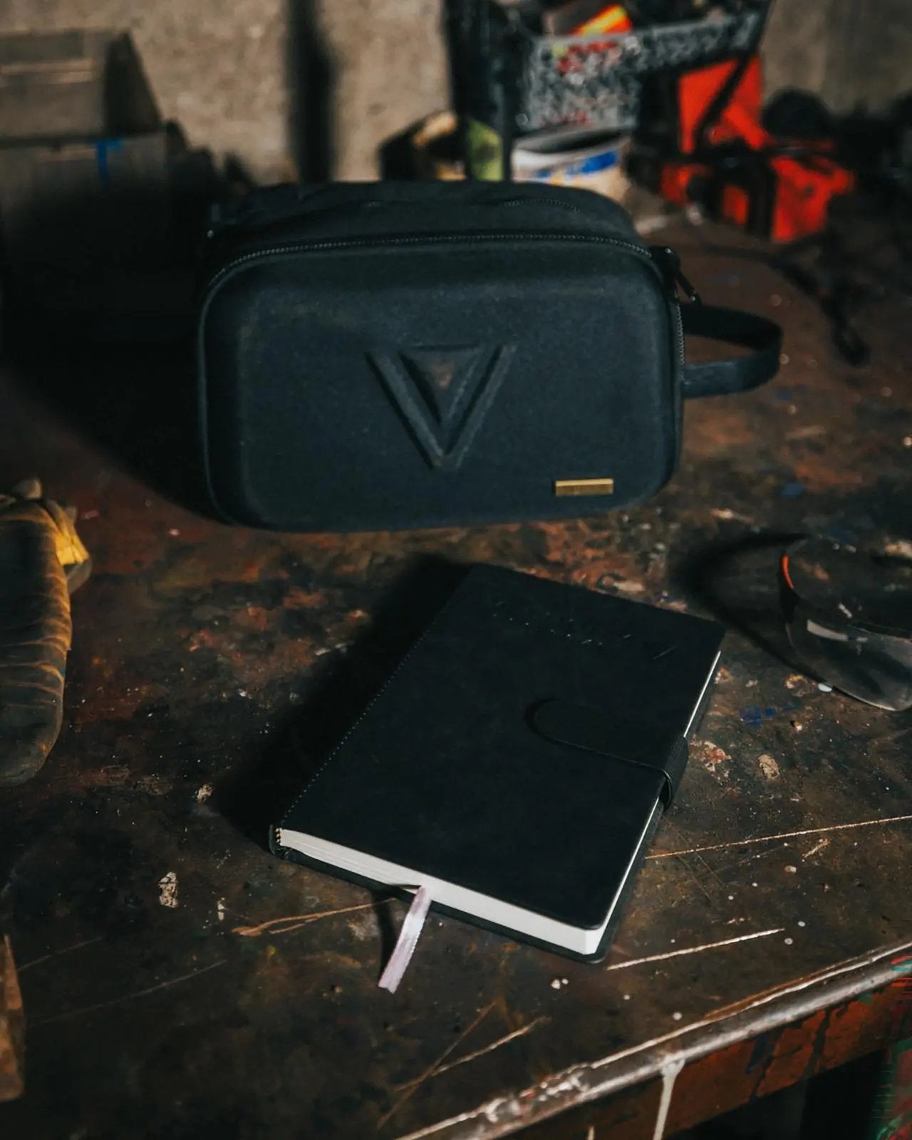 Velocity Rogue 0.5 Quote Pouch with A5 Notepad VR-1810  White Rose Tools