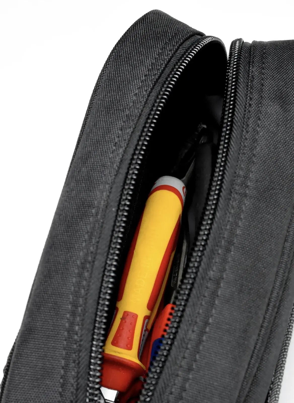 Velocity Rogue 0.5 Quote Pouch with A5 Notepad VR-1810  White Rose Tools