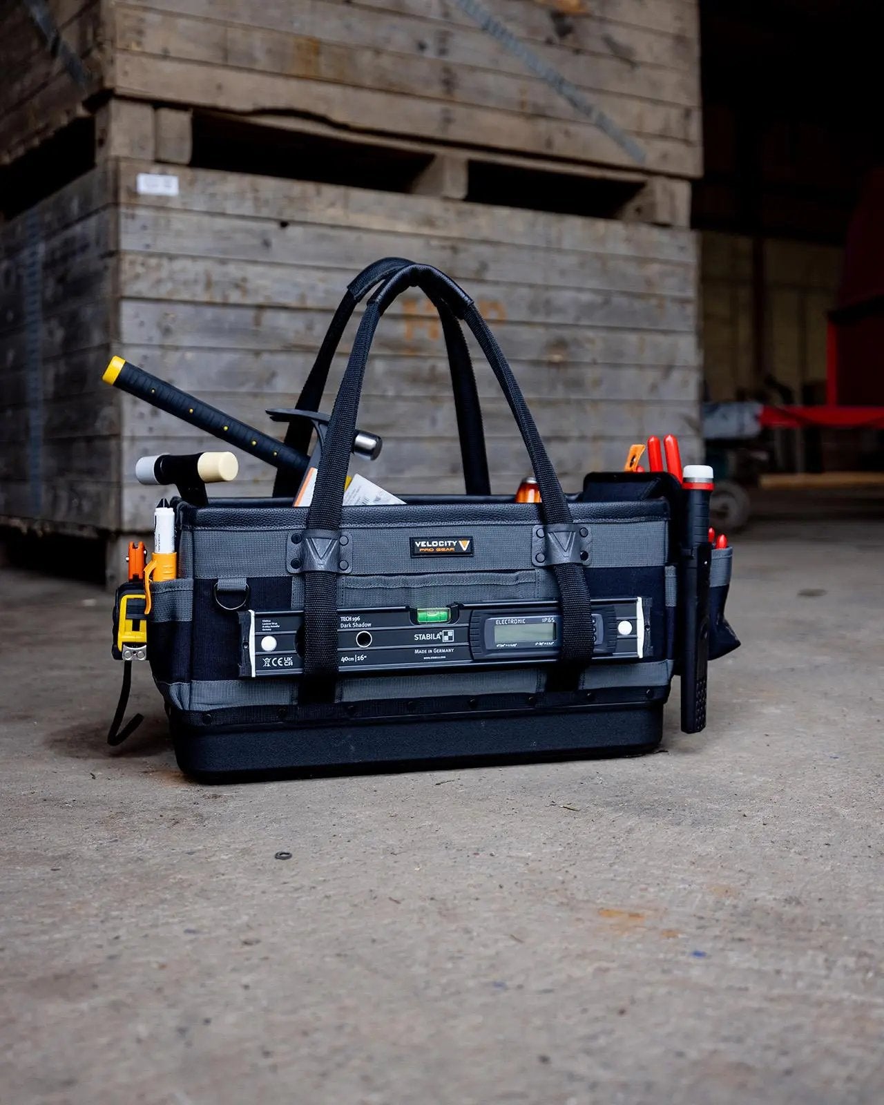 Velocity Rogue 11.0 Contractors Bag Black VR-1701  White Rose Tools