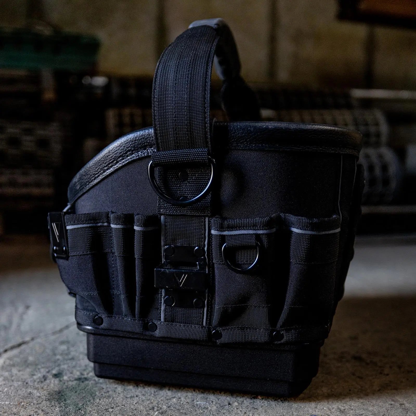 Velocity Rogue 30 Open Tote Black Connect Compatible OT-30-B  White Rose Tools