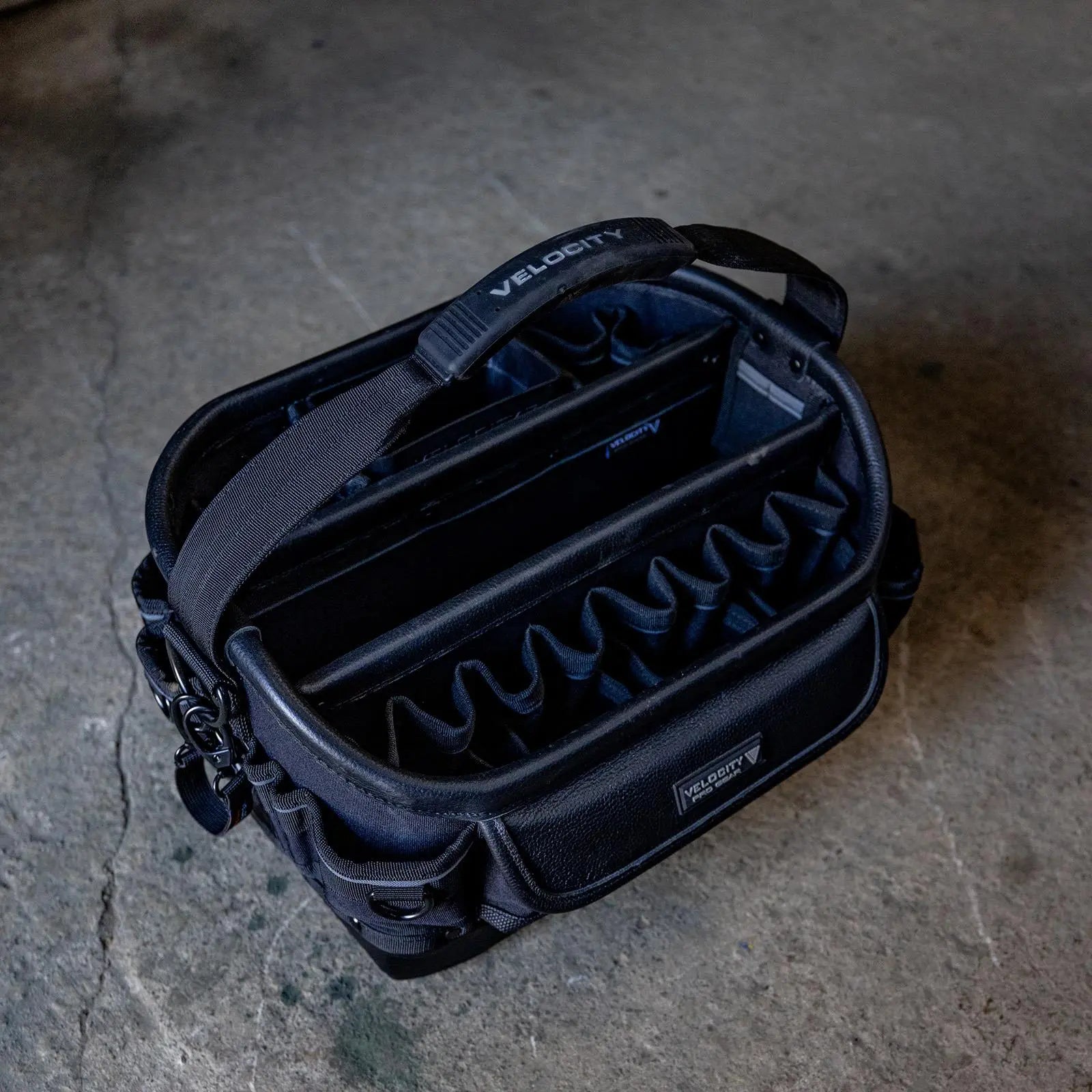 Velocity Rogue 30 Open Tote Black Connect Compatible OT-30-B  White Rose Tools