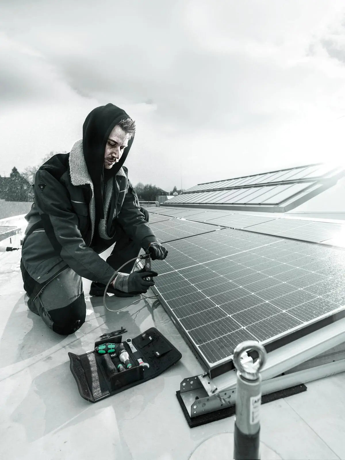 Wera MC4 Solar Installation Kit 9524 Photovoltaic Mounting Tool Set 1 7 Pieces  White Rose Tools