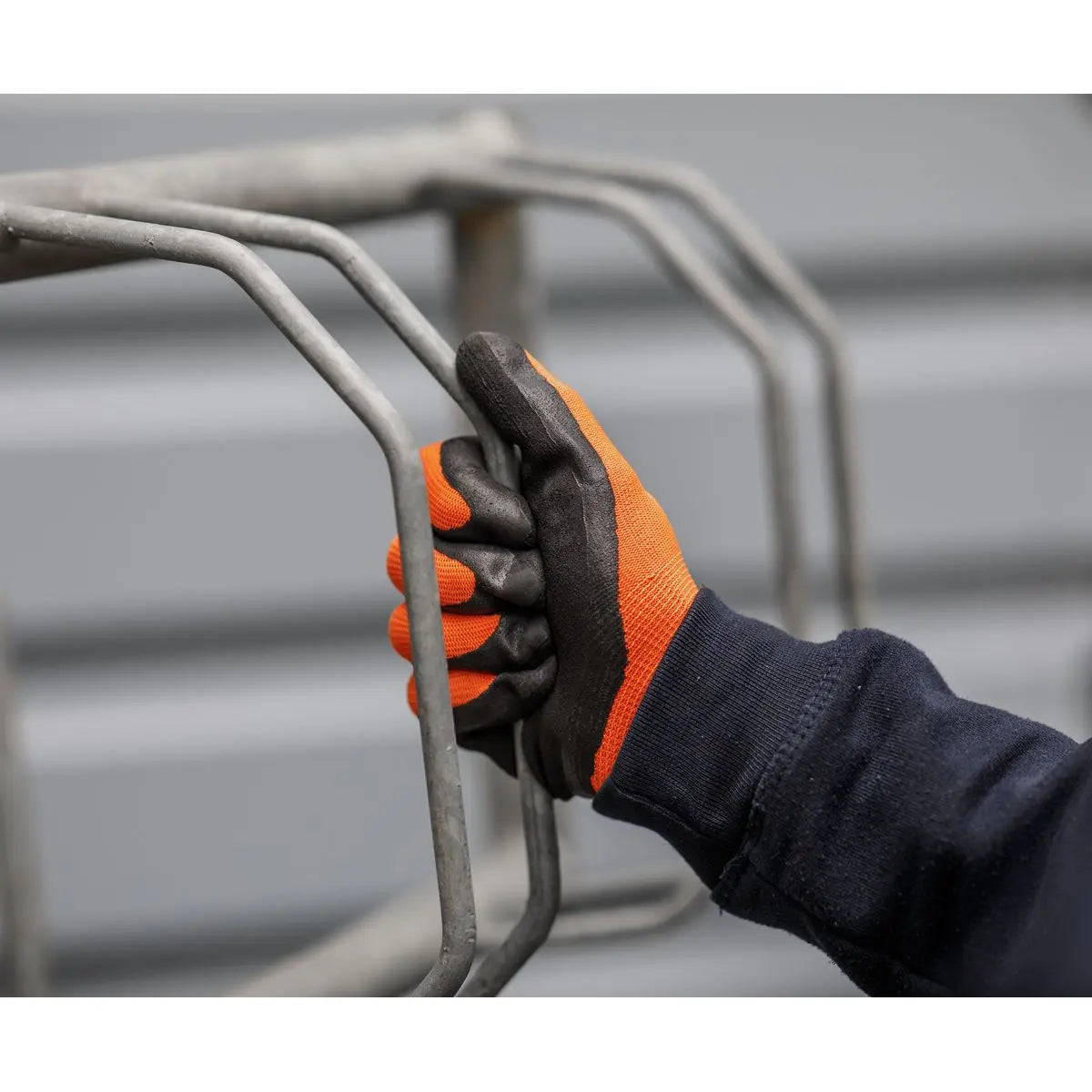 Worksafe by Sealey Foam Latex Gloves (Large) - Pair 