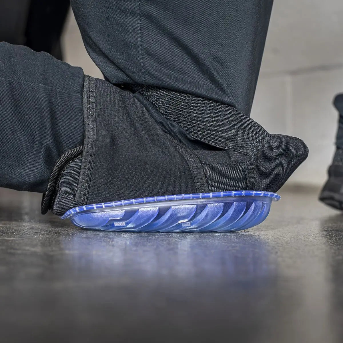 Worksafe by Sealey Hard Shell Gel Knee Pads - Pair  White Rose Tools