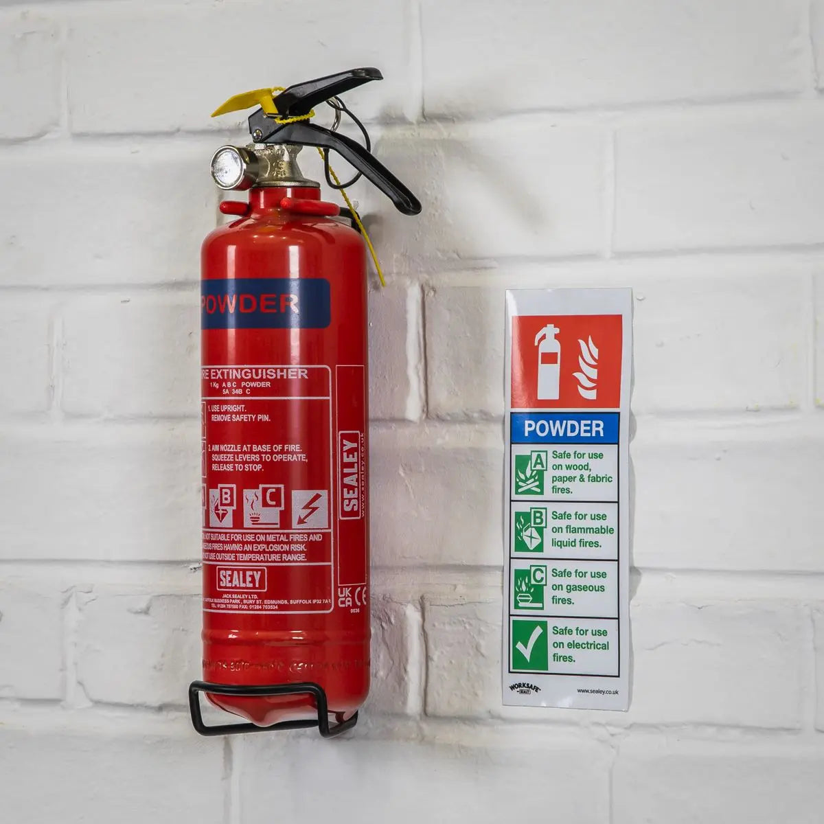 Worksafe by Sealey Safe Conditions Safety Sign - Powder Fire Extinguisher - Self-Adhesive Vinyl - Pack of 10 