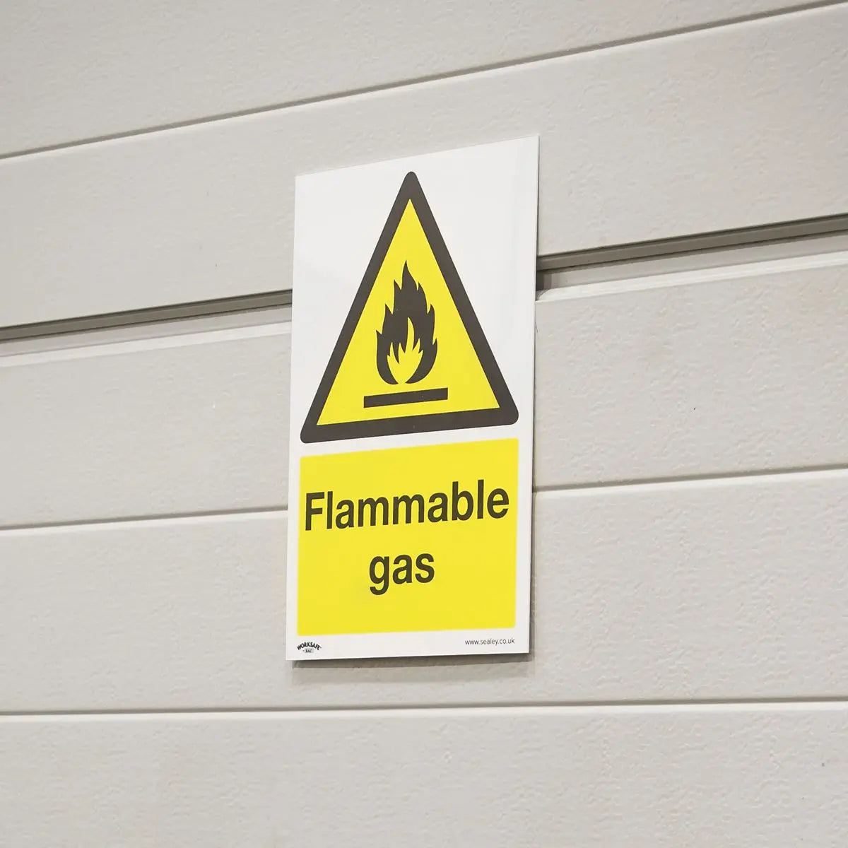 Worksafe by Sealey Warning Safety Sign - Flammable Gas - Self-Adhesive Vinyl 