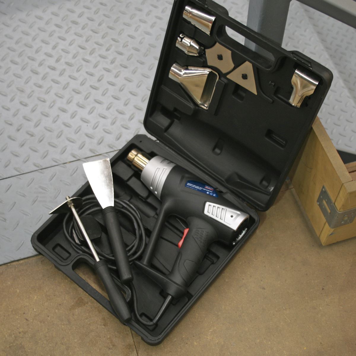 Sealey Deluxe Hot Air Gun Kit with LED Display 2000W 80-600°C