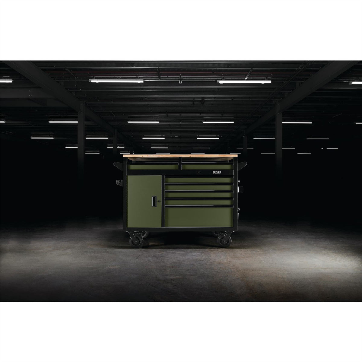 BUNKER 14 Drawer Multi-Functional Workbench Roller Tool Cabinet 48" Green 27332  White Rose Tools