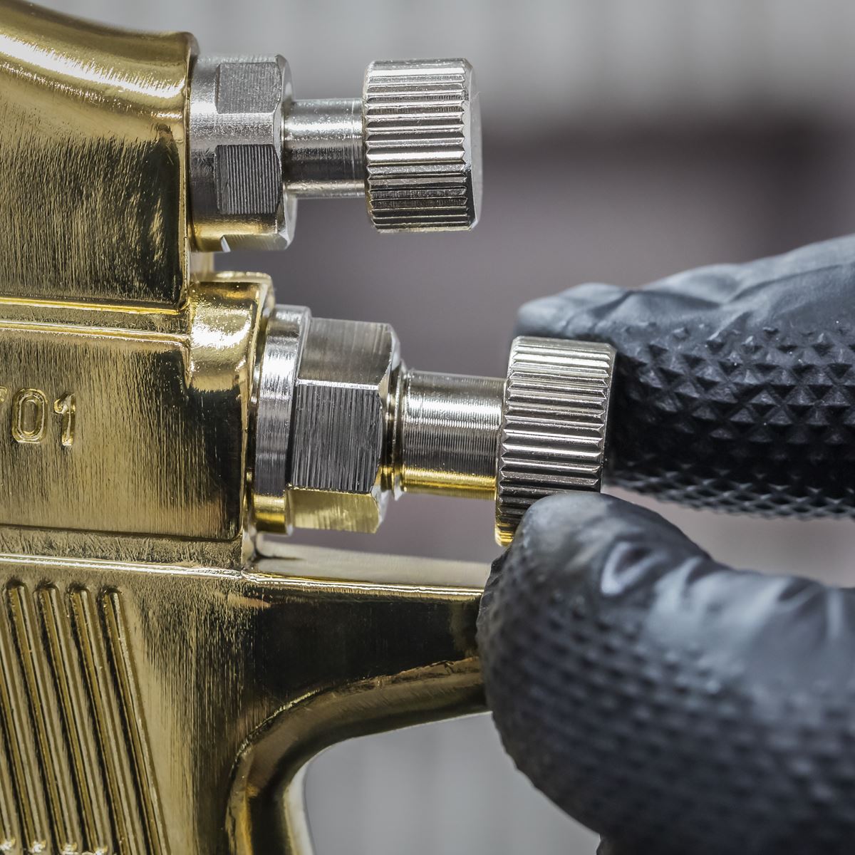 Sealey Spray Gun Professional Suction Feed - 1.8mm Set-Up 