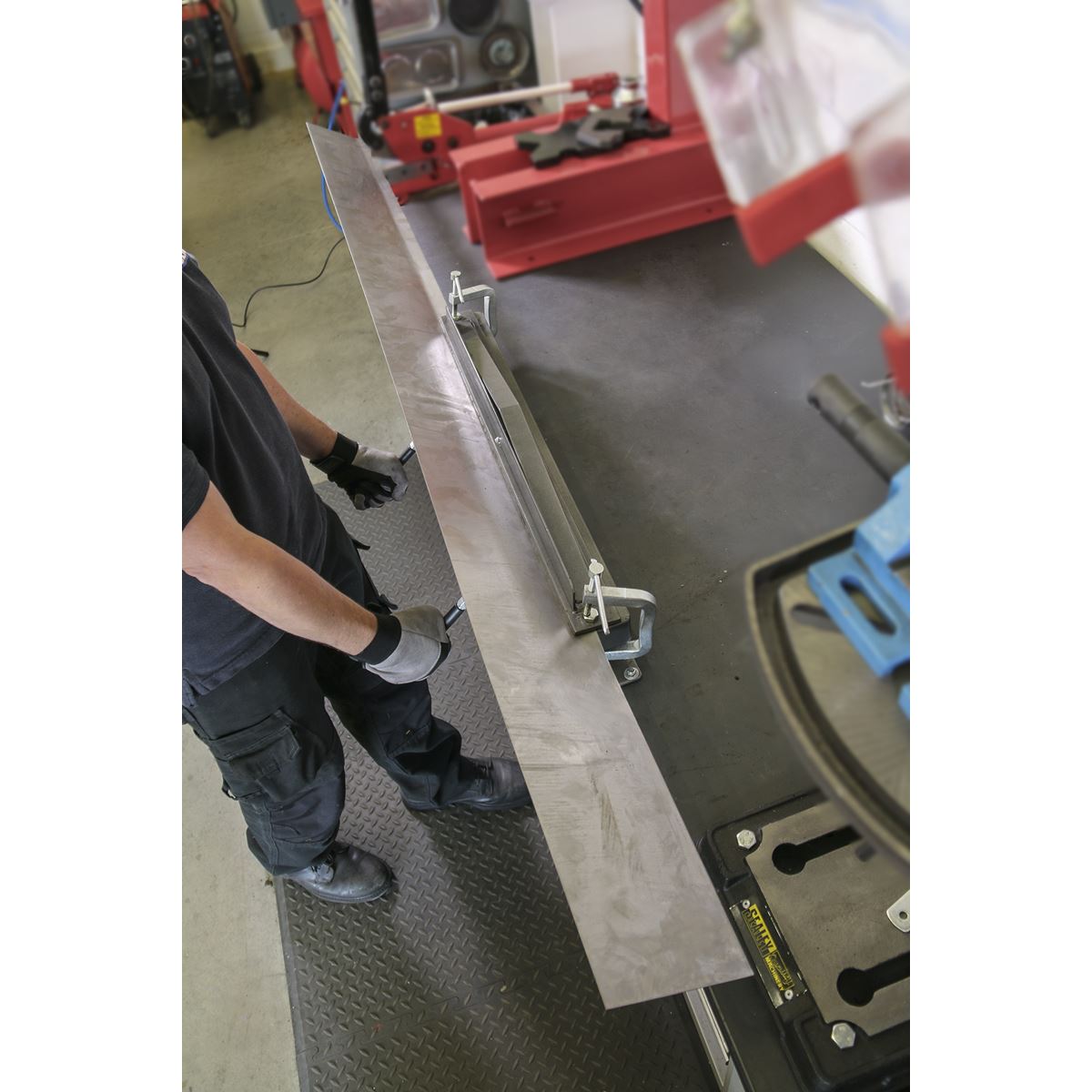 Sealey Vice/Bench Mounting Sheet Metal Folder 700mm 