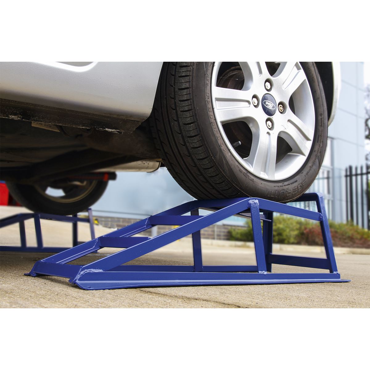 Sealey Car Ramps 1 Tonne Capacity per Ramp 2 Tonne Capacity per Pair 