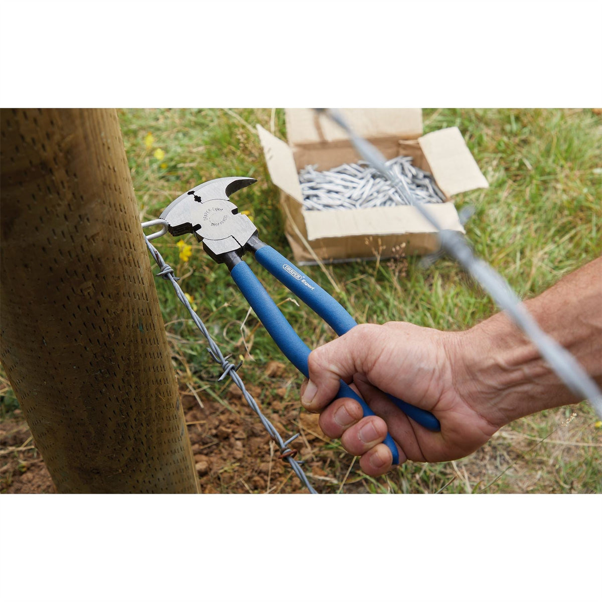 Draper Expert Fencing Pliers 260mm 68450  White Rose Tools
