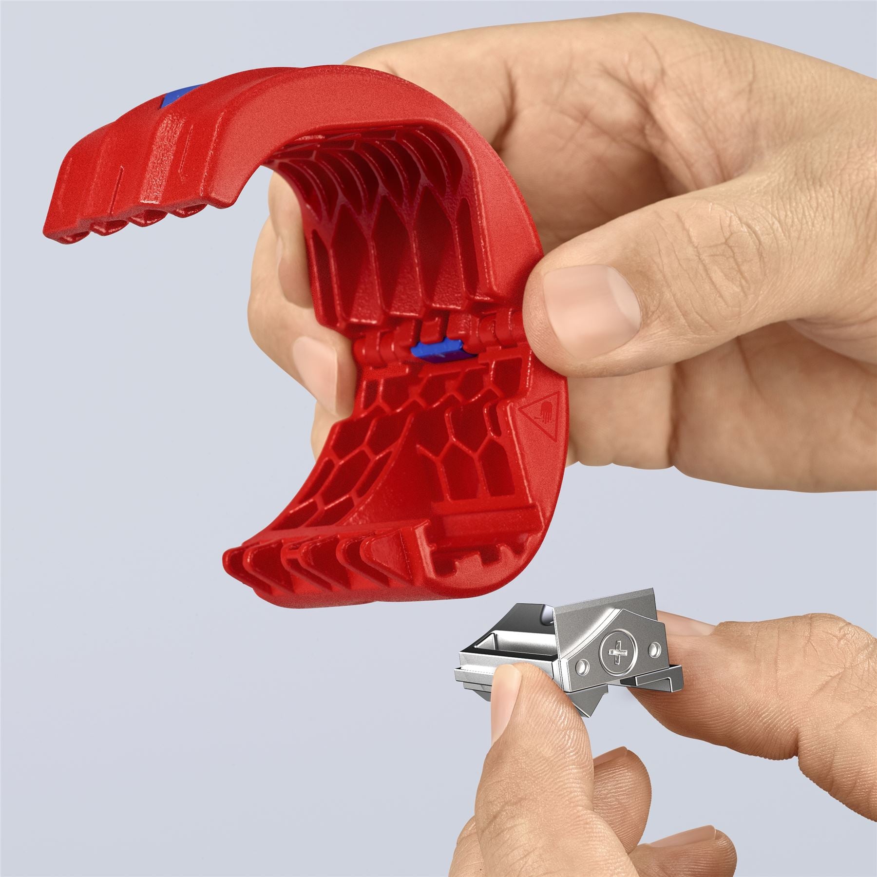 Knipex BIX Cutter for Plastic Pipes and Sealing Sleeves for 20-50mm Pipes 90 22 10 BK