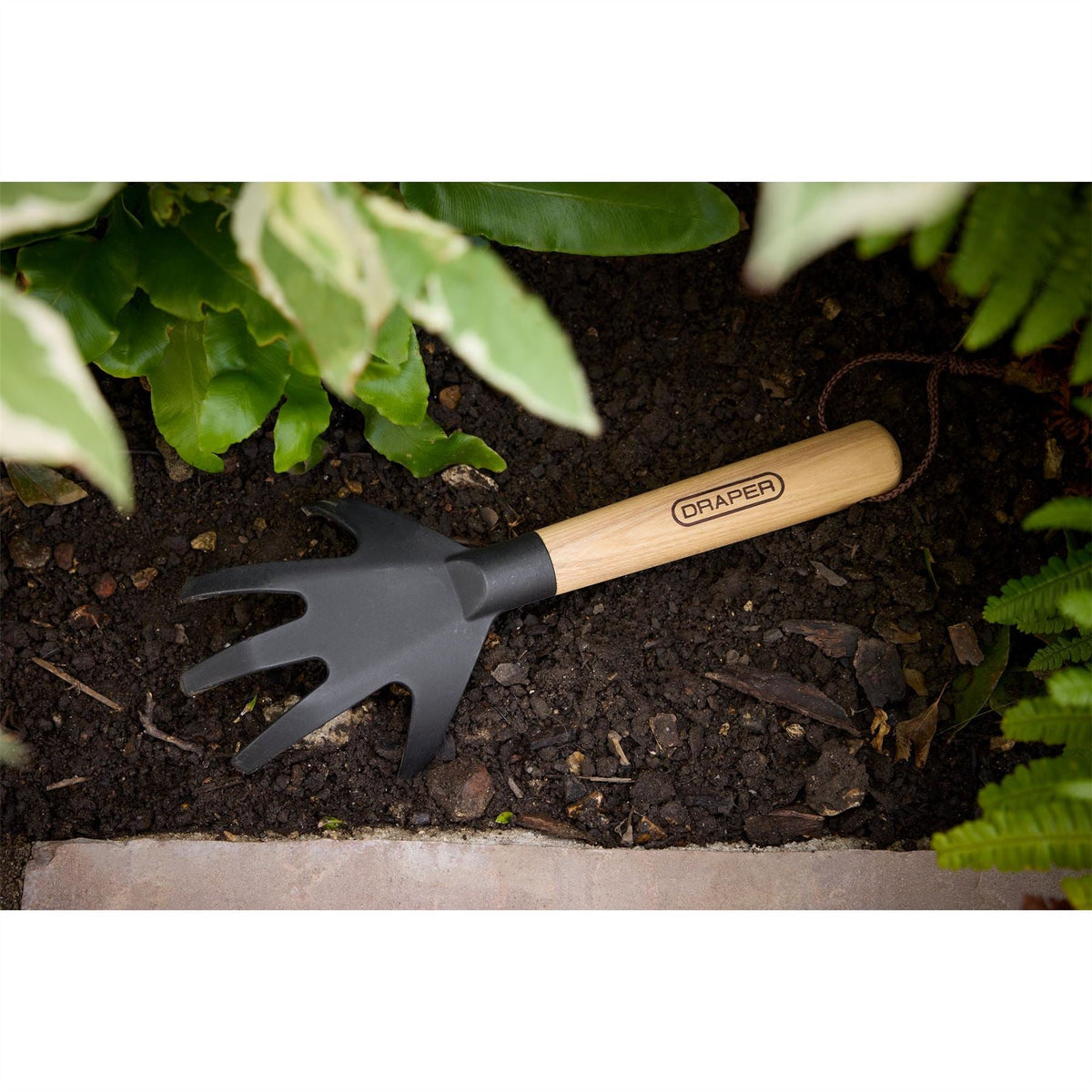 Draper 5-Tine Hand Cultivator 30954  White Rose Tools
