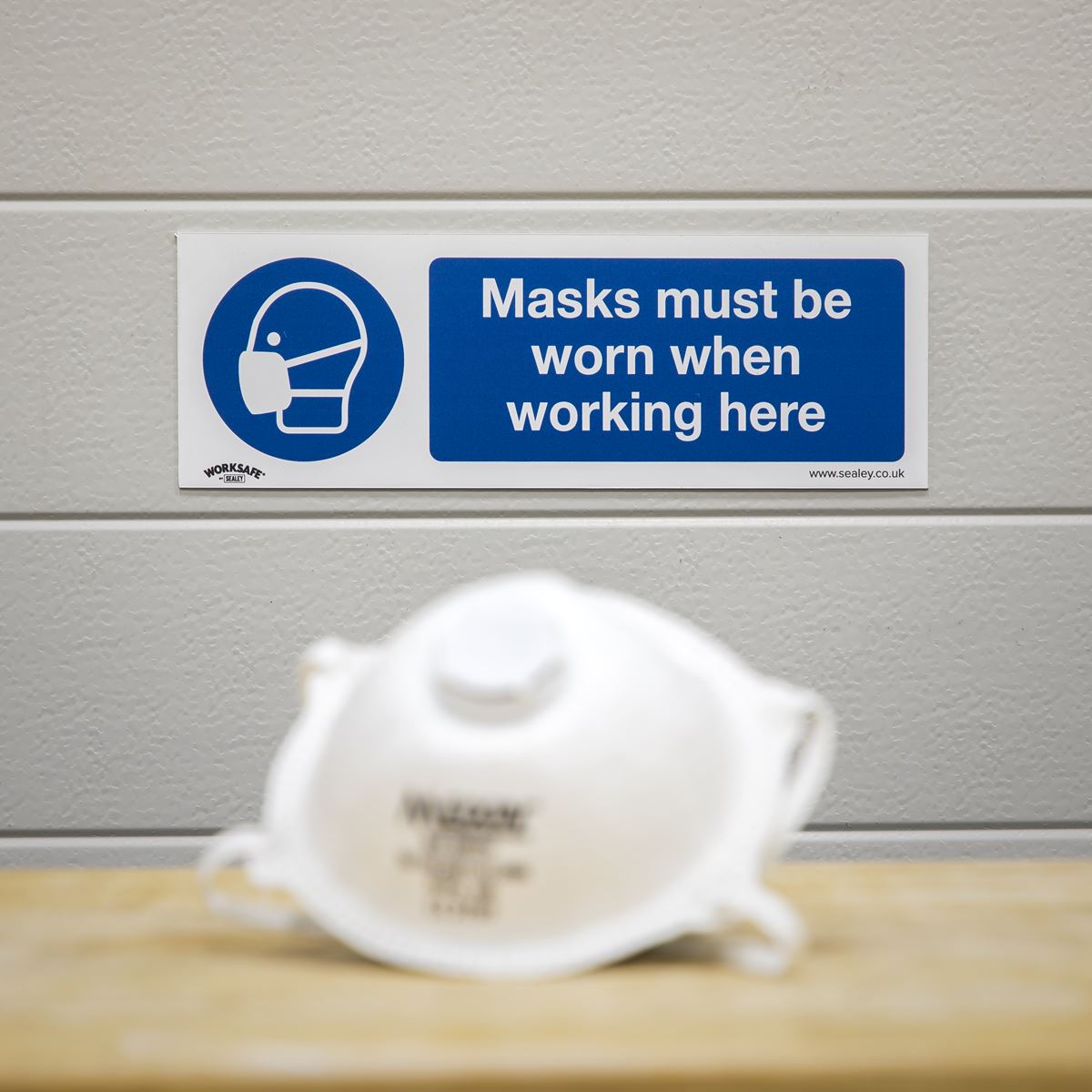 Worksafe by Sealey Mandatory Safety Sign - Masks Must Be Worn - Self-Adhesive Vinyl - Pack of 10