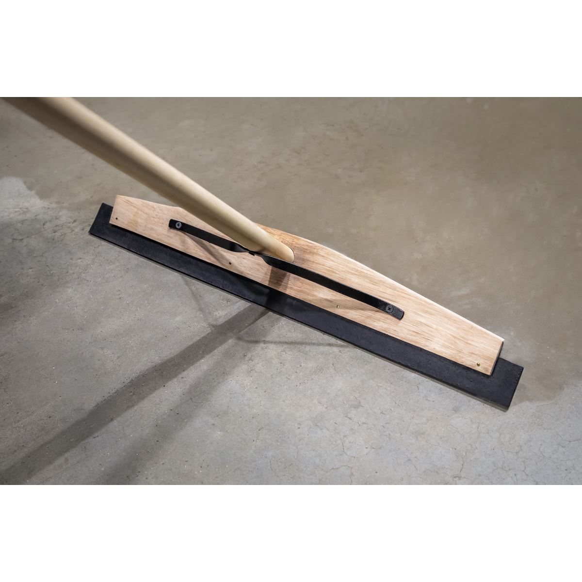 Sealey Rubber Floor Squeegee 24"(600mm) with Wooden Handle