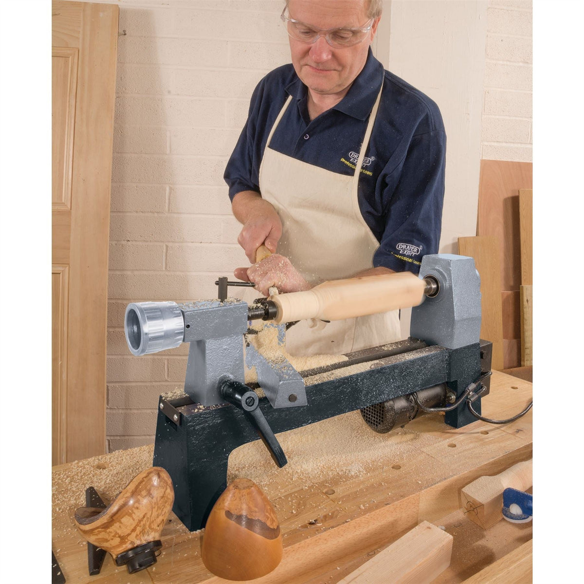 Draper 230V Variable Speed Mini Wood Lathe 250W 60988  White Rose Tools