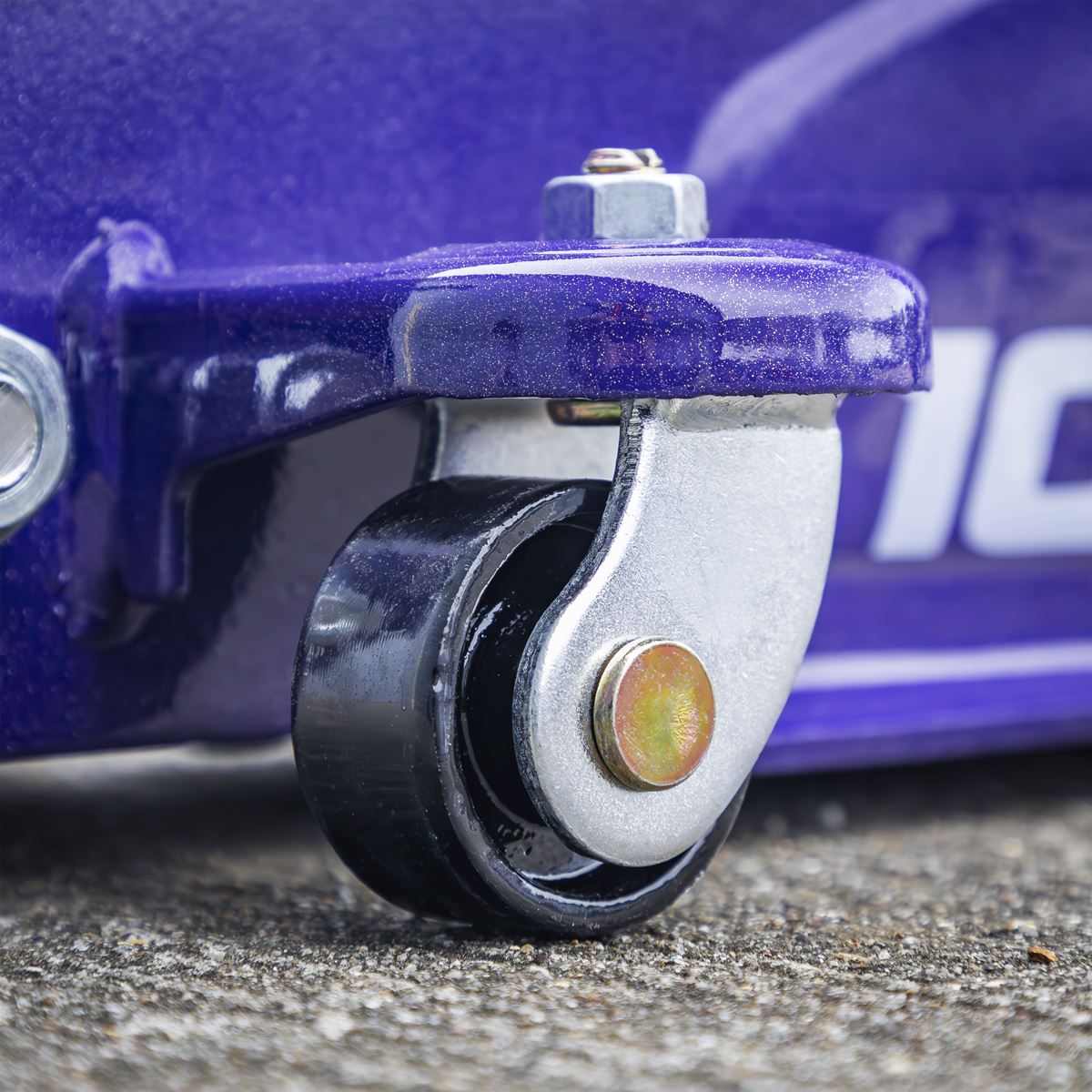 Sealey Low Profile Short Chassis Trolley Jack 2 Tonne - Purple  White Rose Tools