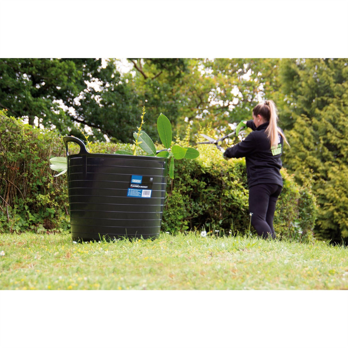 Draper Multi-Purpose Flexible Bucket 42L Black 43475  White Rose Tools