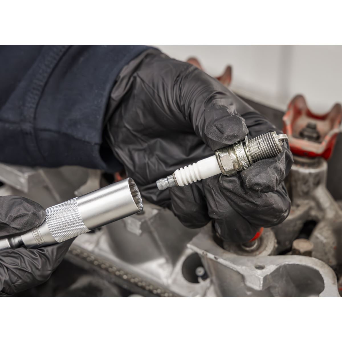Sealey Spark Plug Socket with Universal Joint & Extension 3/8"Sq Drive 12-Point 14mm  White Rose Tools