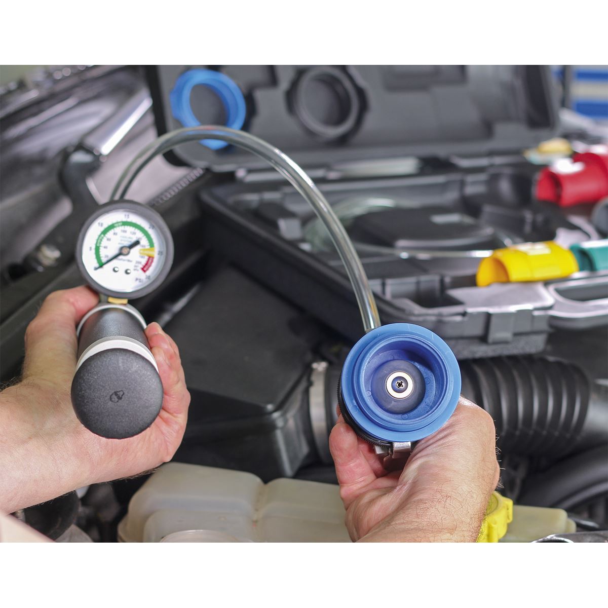 Sealey Cooling System & Cap Testing Kit 