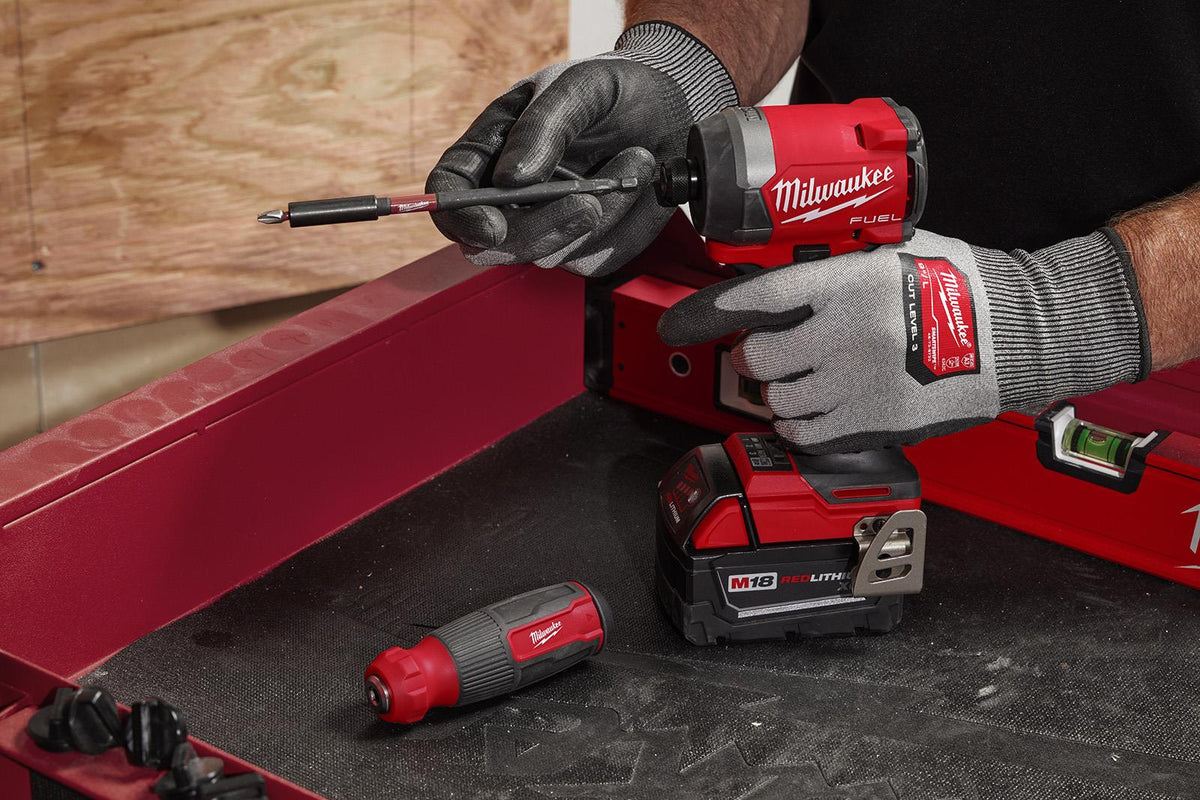 Milwaukee 14 in 1 Shockwave Multi Bit Screwdriver Phillips Pozi Torx Slotted Hex  White Rose Tools