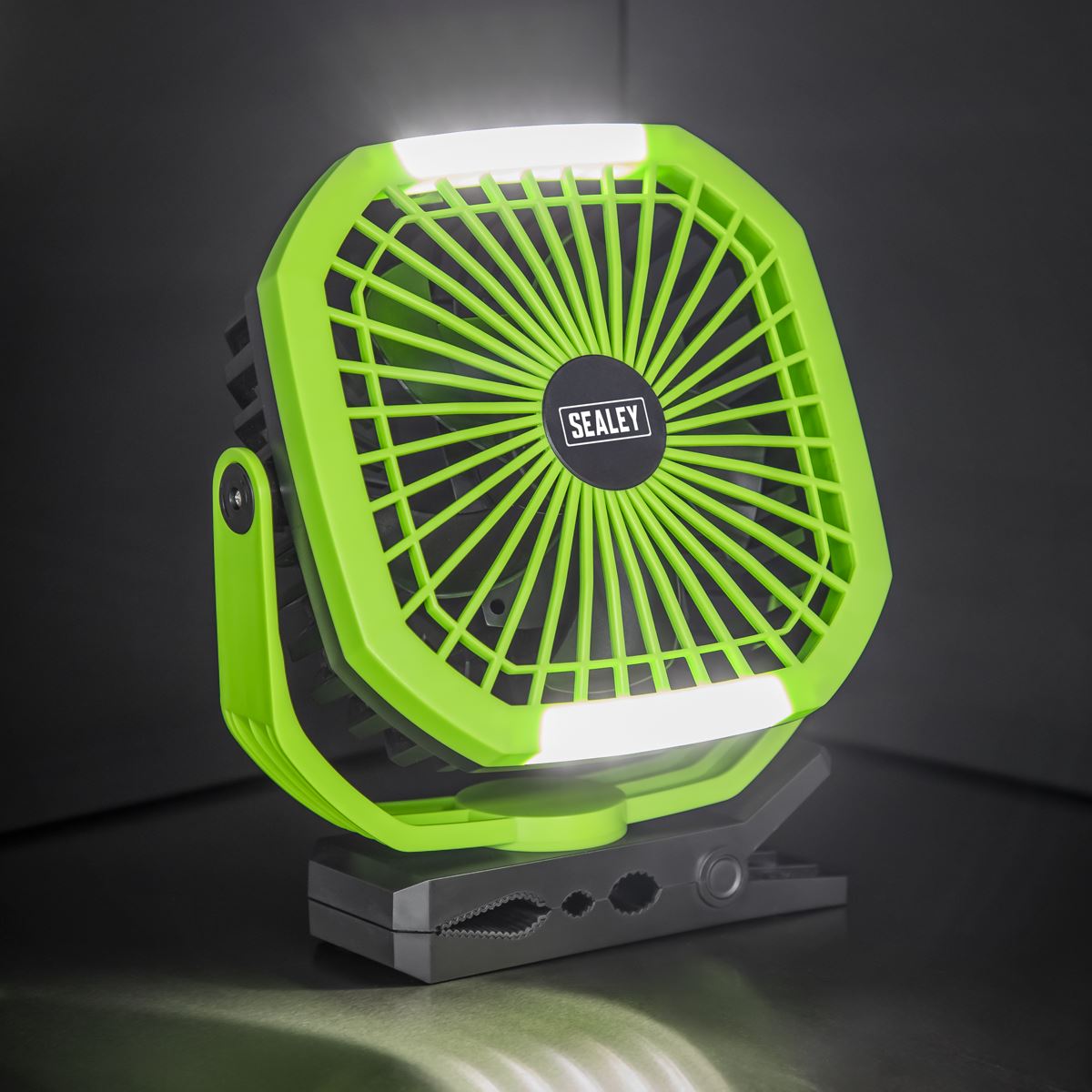 Sealey Portable Clip Fan with Worklight 8" 4 Speeds
