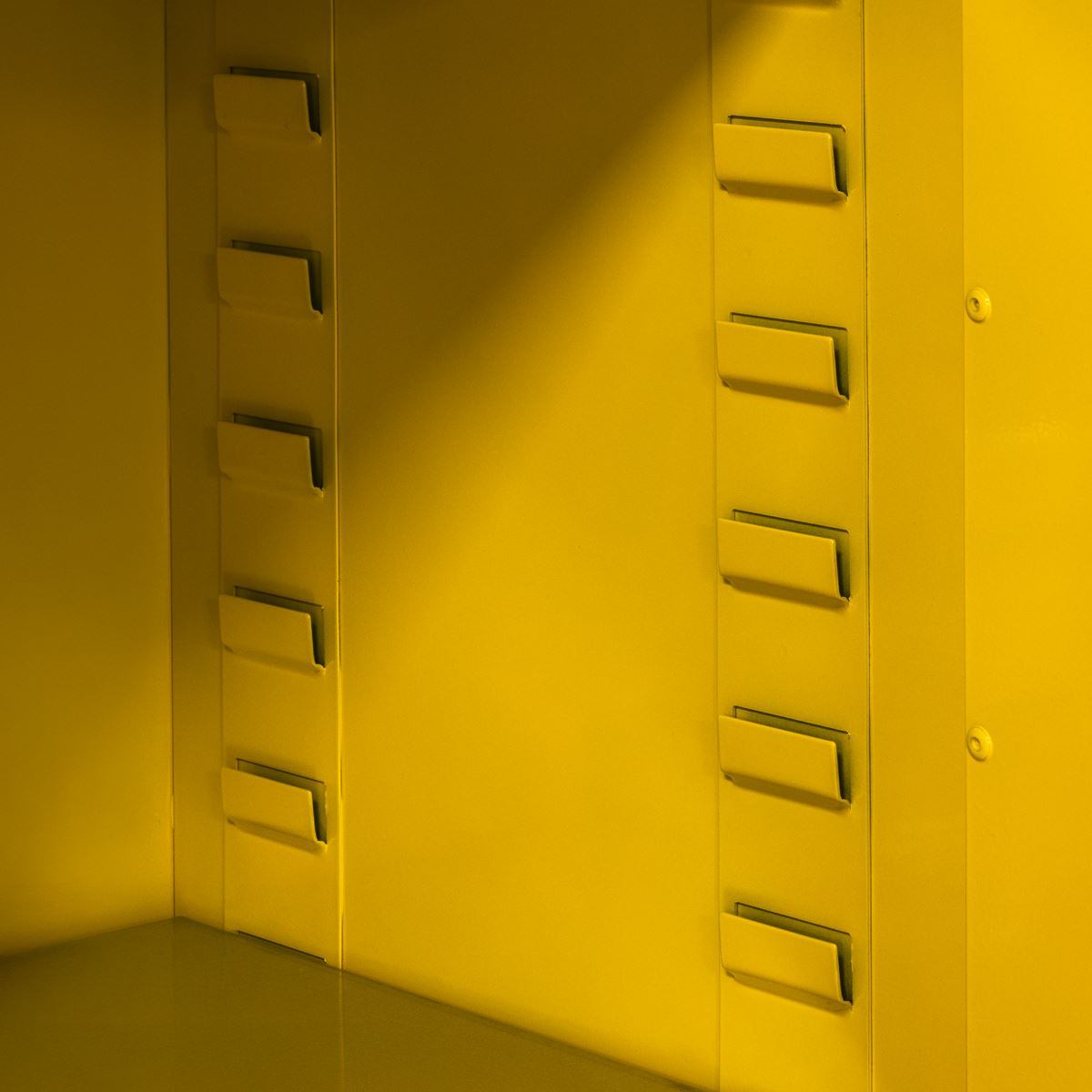 Sealey Flammables Storage Cabinet 585 x 455 x 890mm 