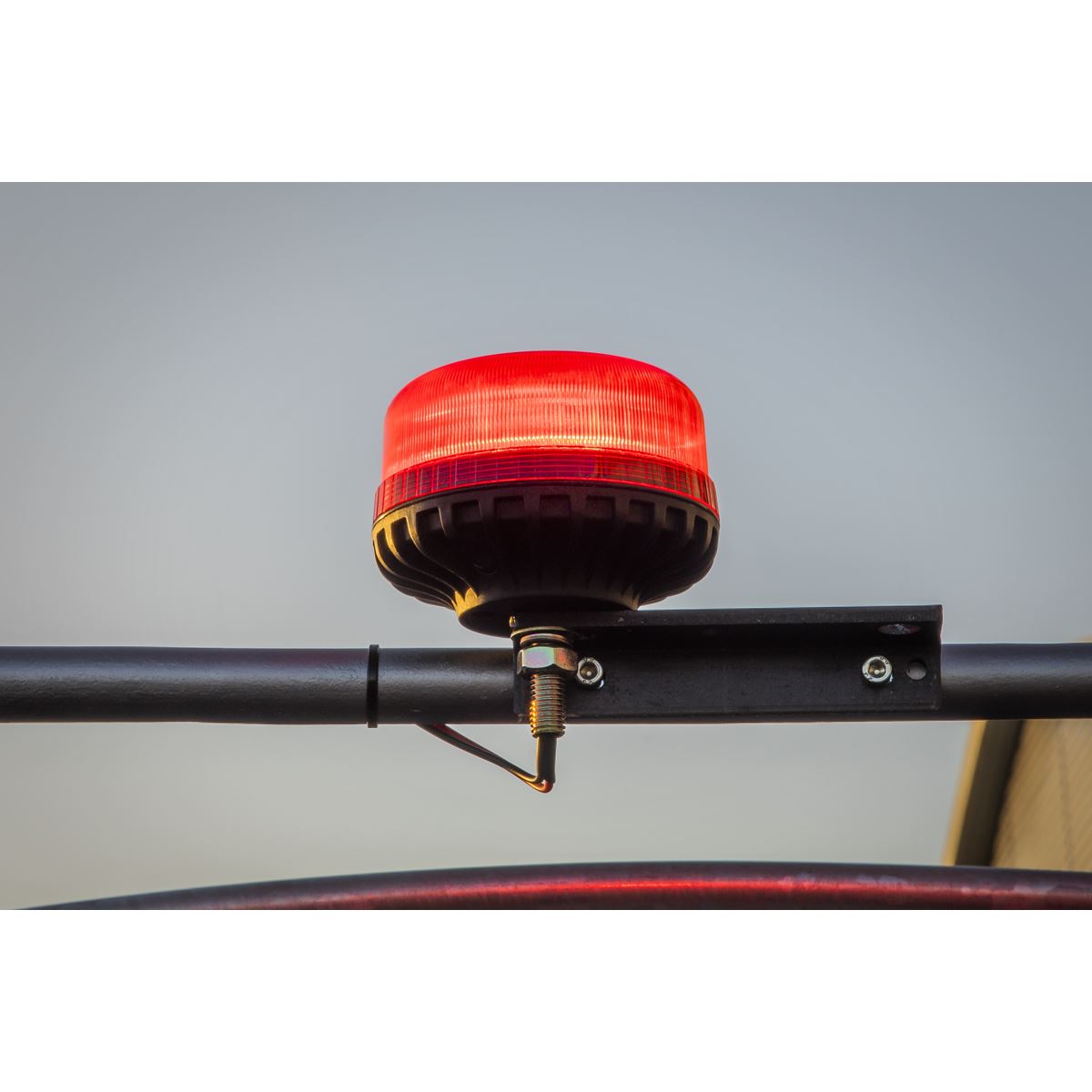 Sealey Warning Beacon SMD LED 12/24V 12mm Bolt Fixing - Red 