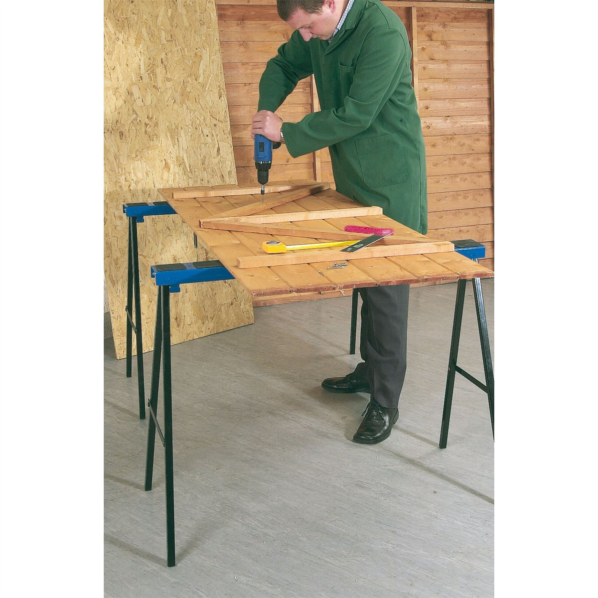 Draper Pair of Fold Down Trestles 1000 x 780mm 52072  White Rose Tools