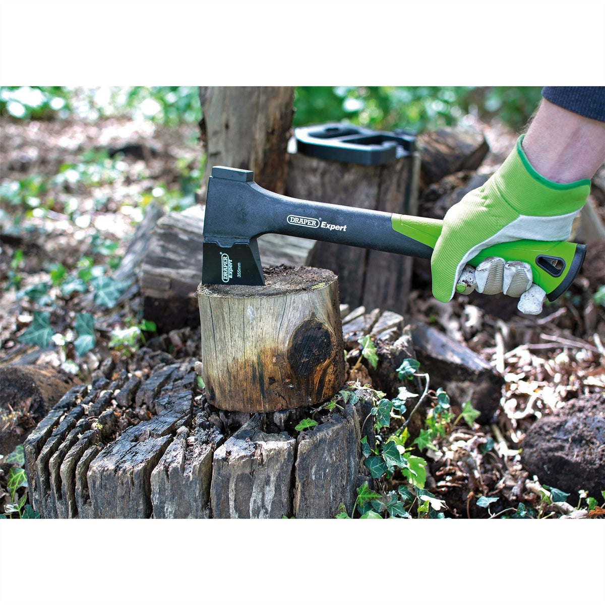 Draper Expert Fibreglass Hatchet Axe 355mm 94986  White Rose Tools