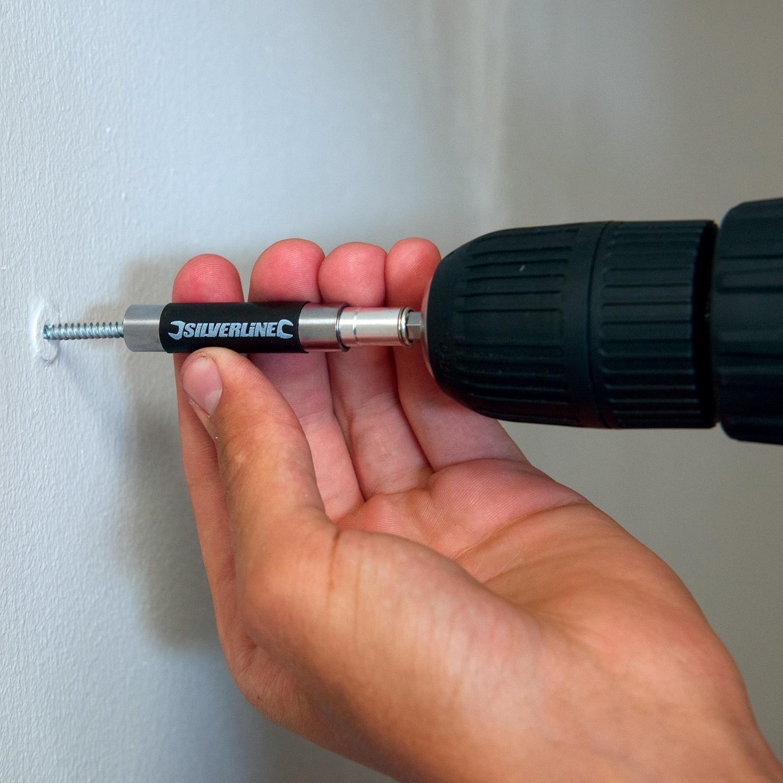 Silverline Finger Saver 1/4" Hex Drill  Retracting DIY Screw Holder
