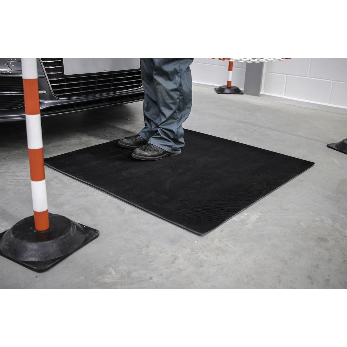 Sealey Electrician's Insulating Rubber Safety Mat 1 x 1m