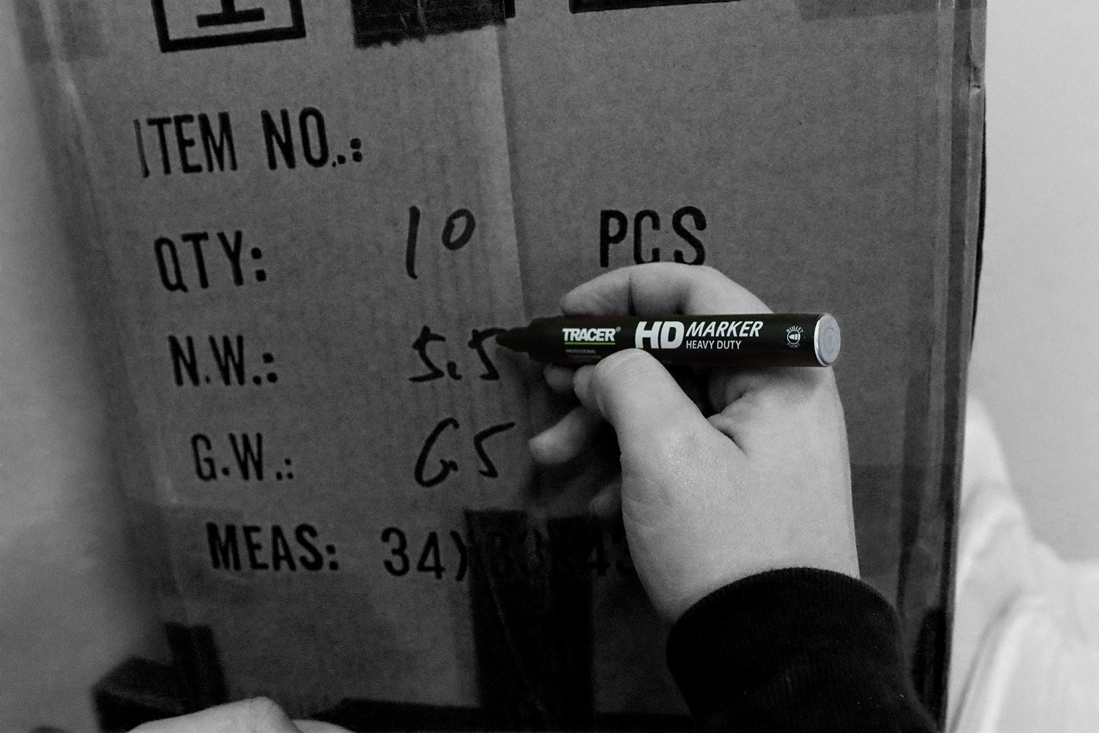 TRACER Heavy Duty Permanent Marker Pen Black 1-3mm Bullet Point