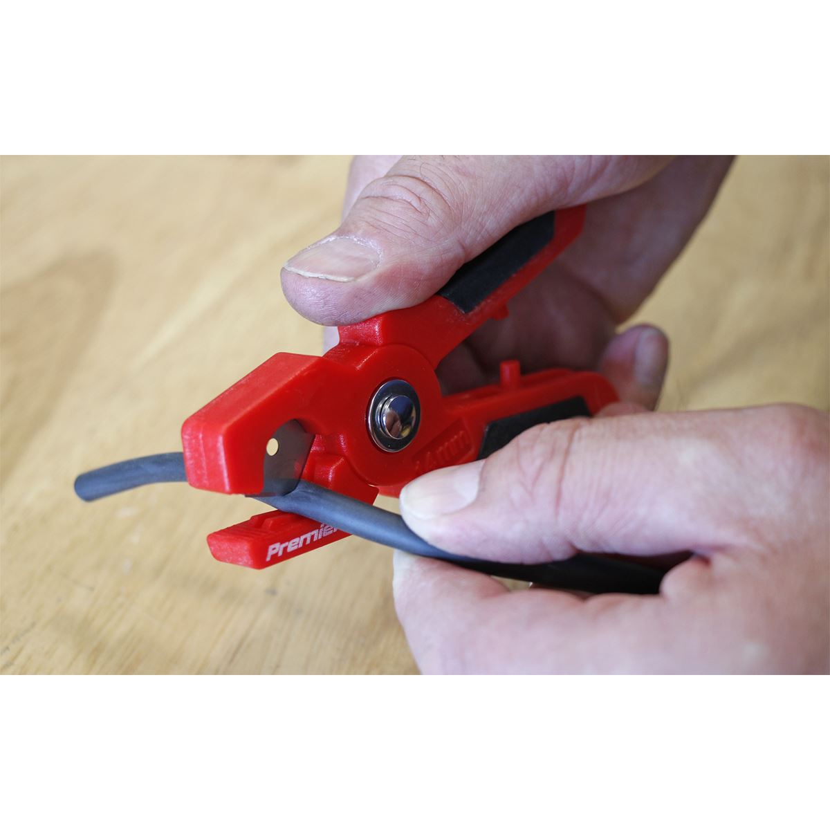 Sealey 3-14mm Diameter Hose Cutter Cutting Pliers Tool 115mm Length