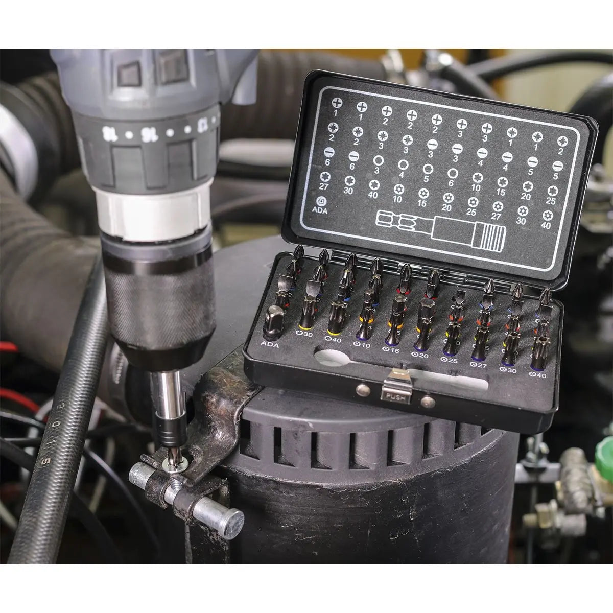 Sealey Premier Black 42 Piece Impact Grade Torsion Bit Set Slotted Phillips Trx Star Hex 