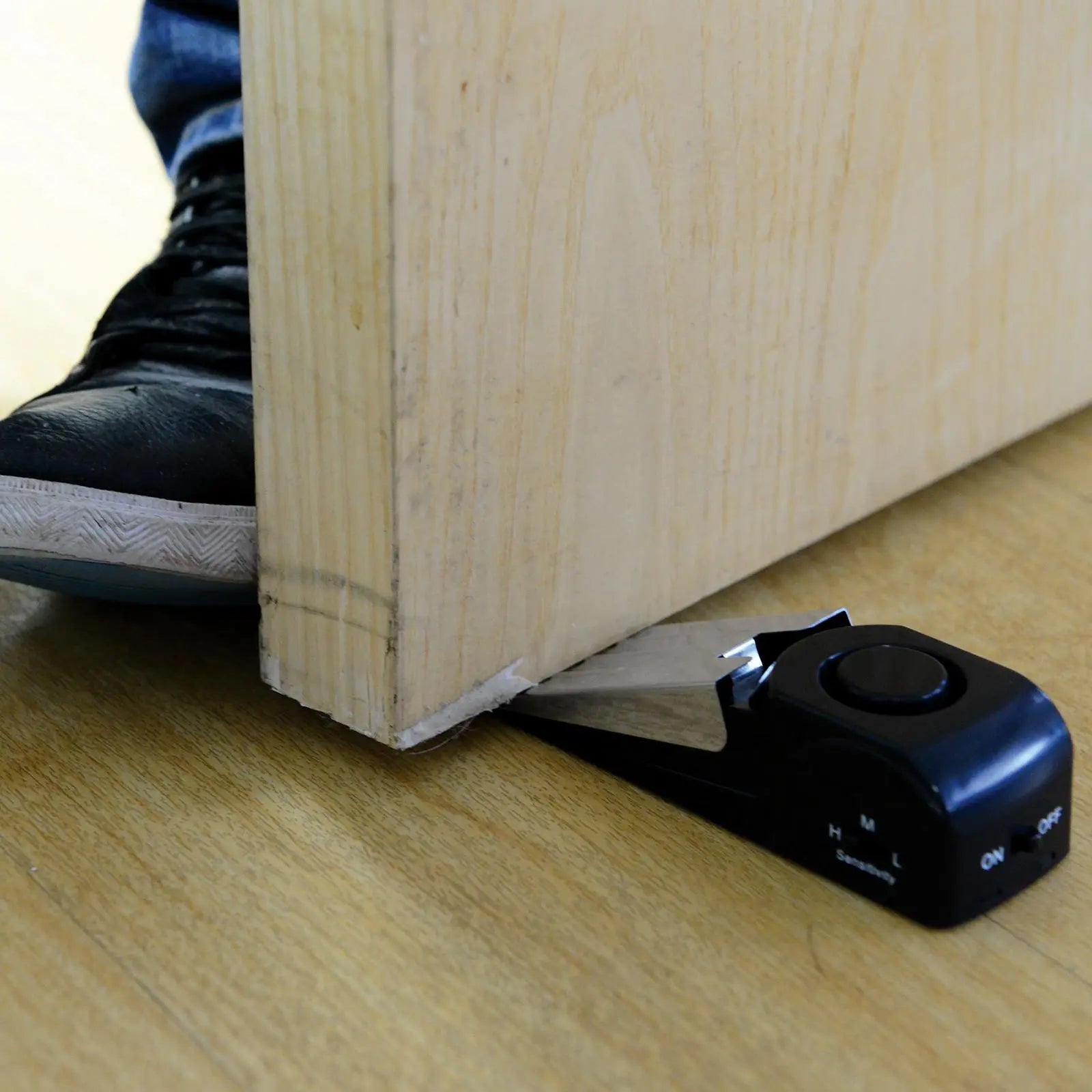 Silverline Door Stop Alarm Home Dorm Hotel Hostel Portable Security Safety 