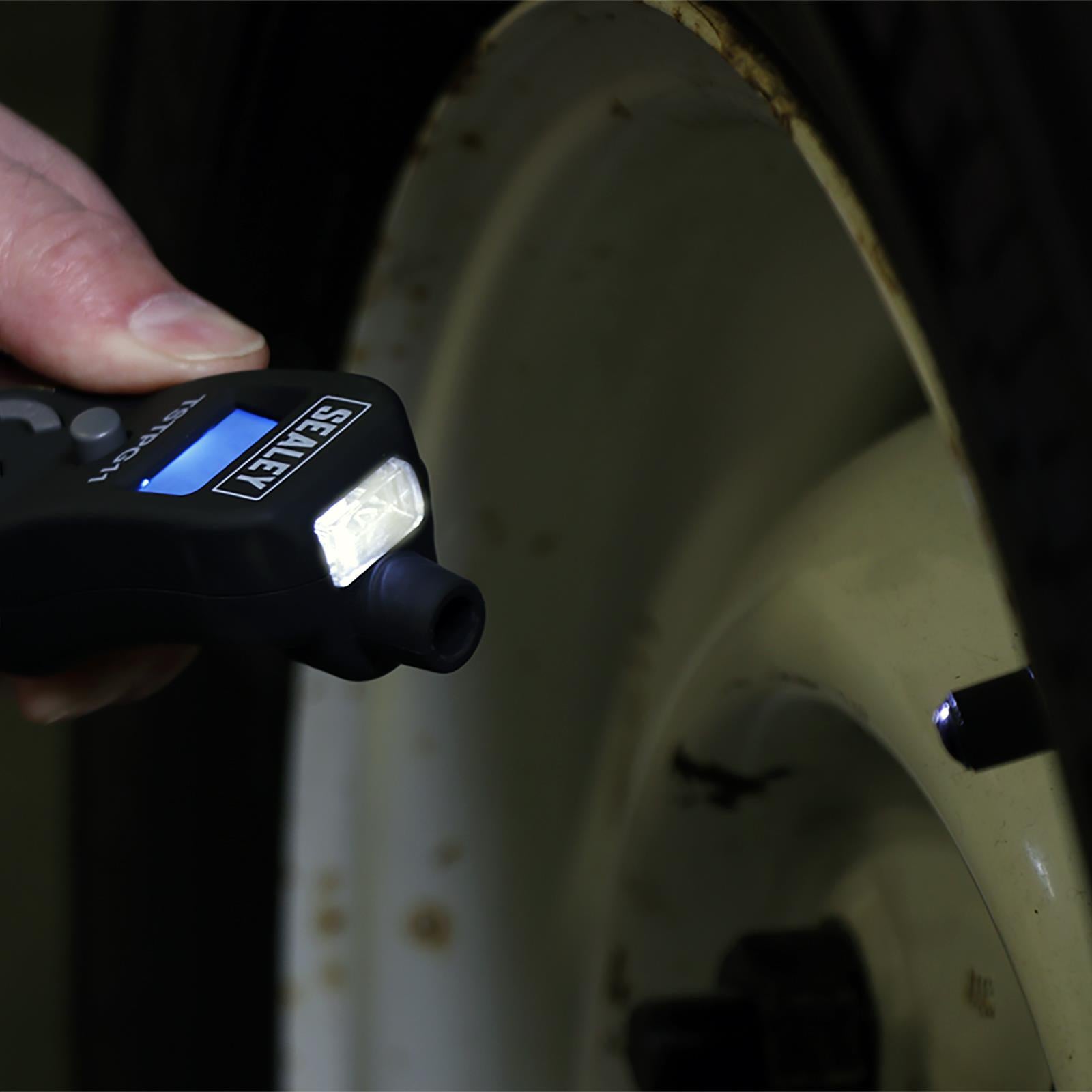 Sealey Digital Tyre Pressure and Tread Depth Gauge Work Light 0-20mm LED Display