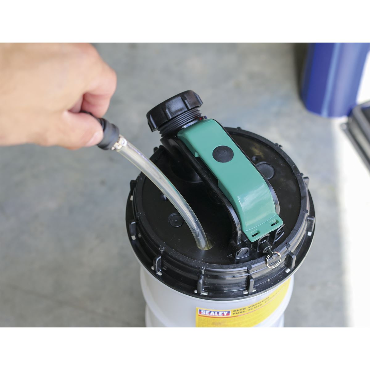 Sealey Vacuum Fuel/Fluid Extractor 8L