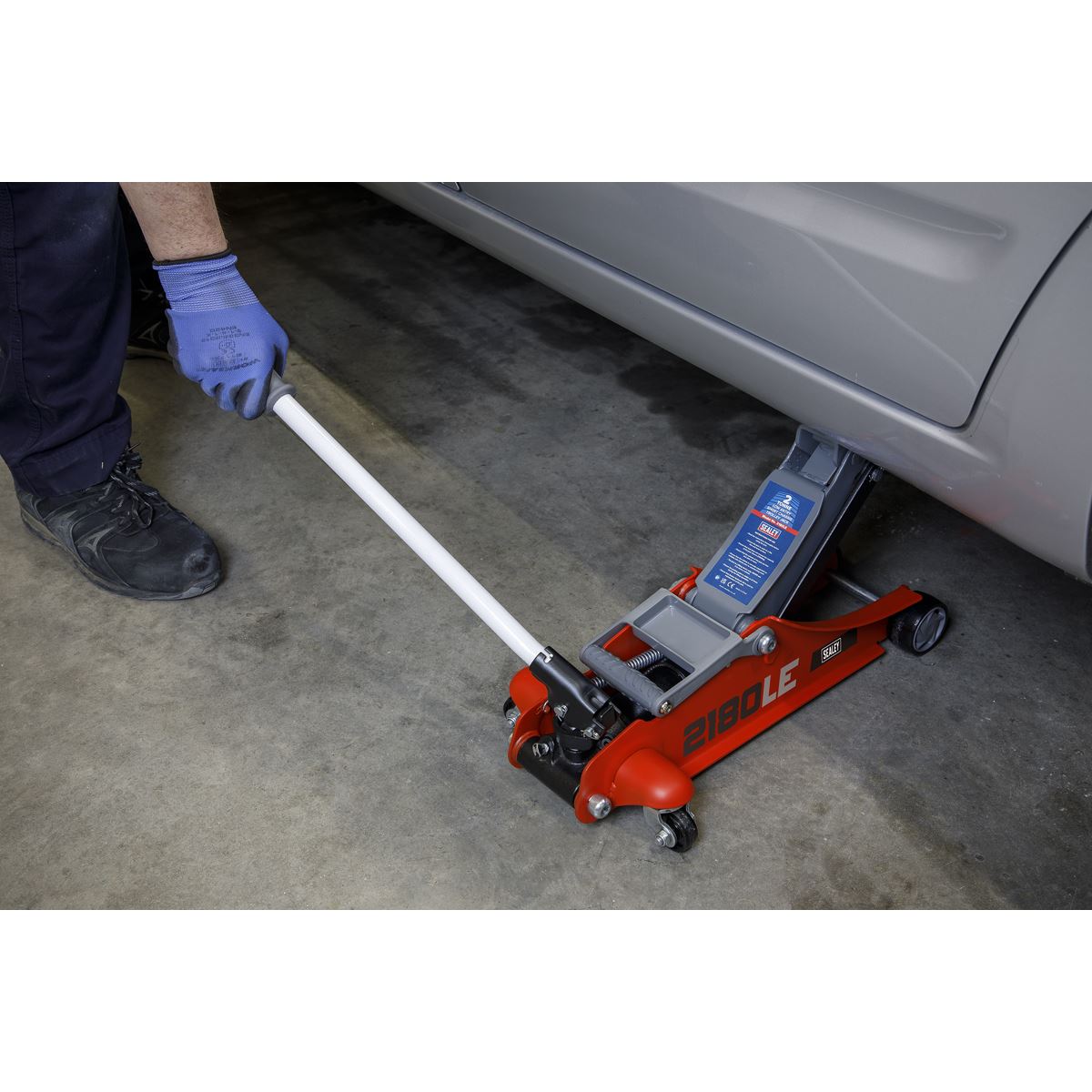 Sealey 180° Handle Trolley Jack 2 Tonne Low Profile Short Chassis - Red