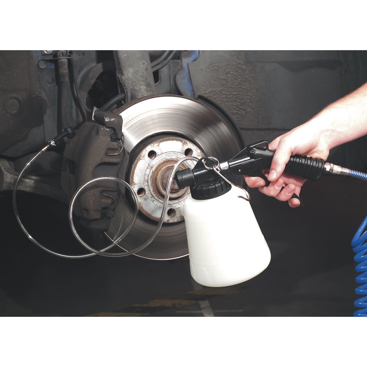 Sealey Pneumatic Vacuum Brake & Clutch Bleeder 1L