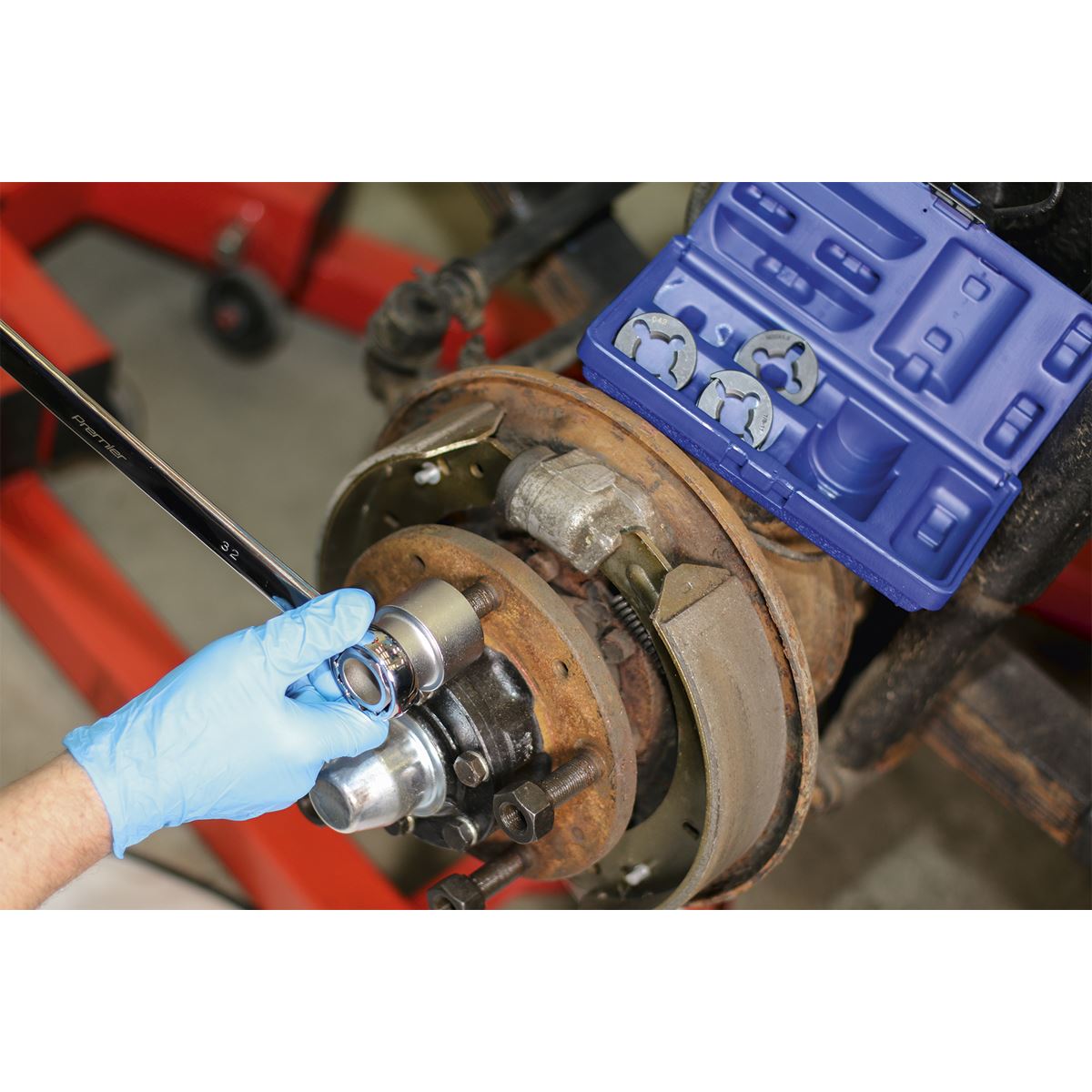 Sealey Wheel Bolt Thread Restorer Kit Damaged Commercial Reverse Action